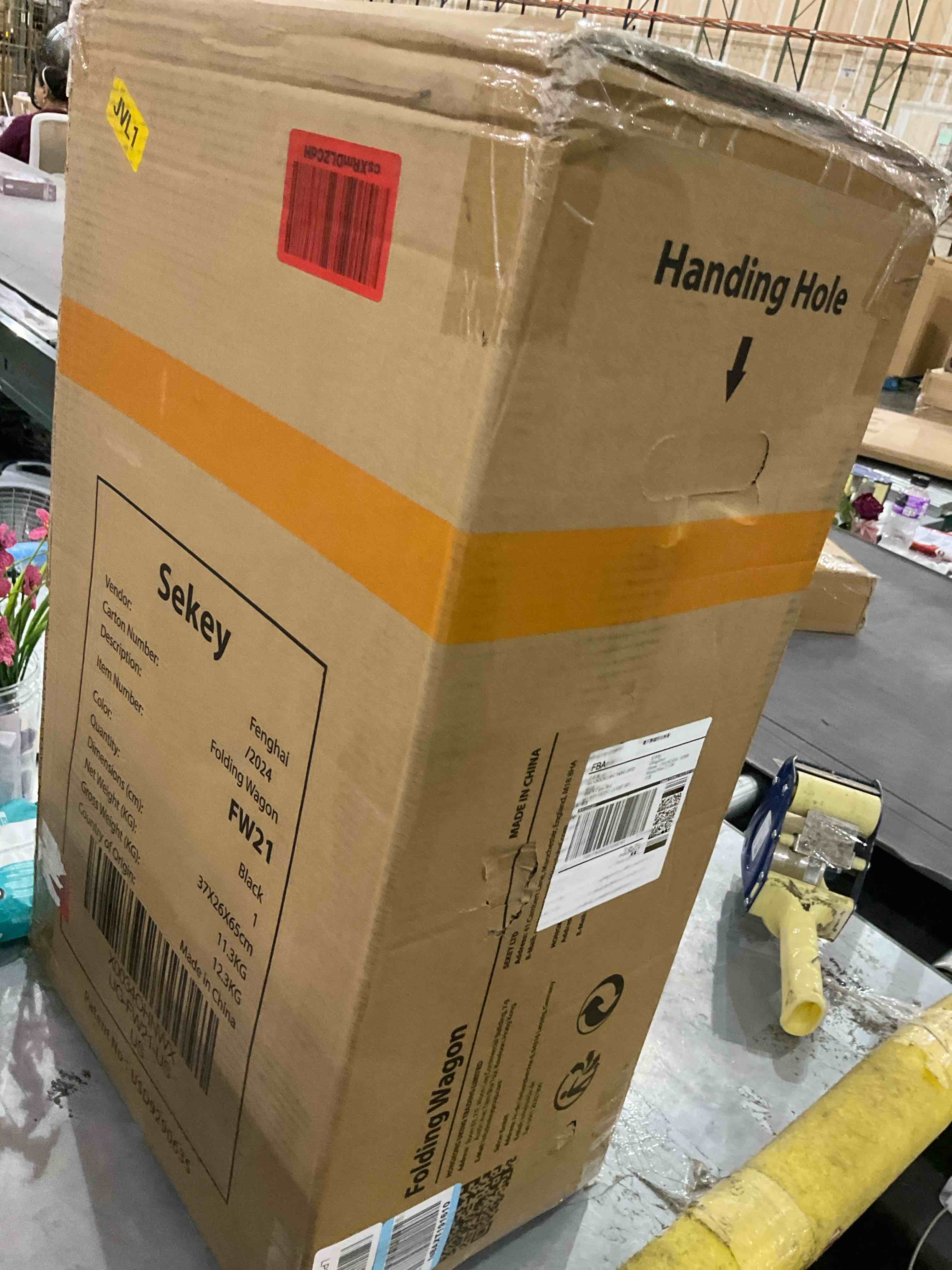https://s3.amazonaws.com/lotting-images-prod/BargainHunt/EXS01646943_1721311948327.jpeg