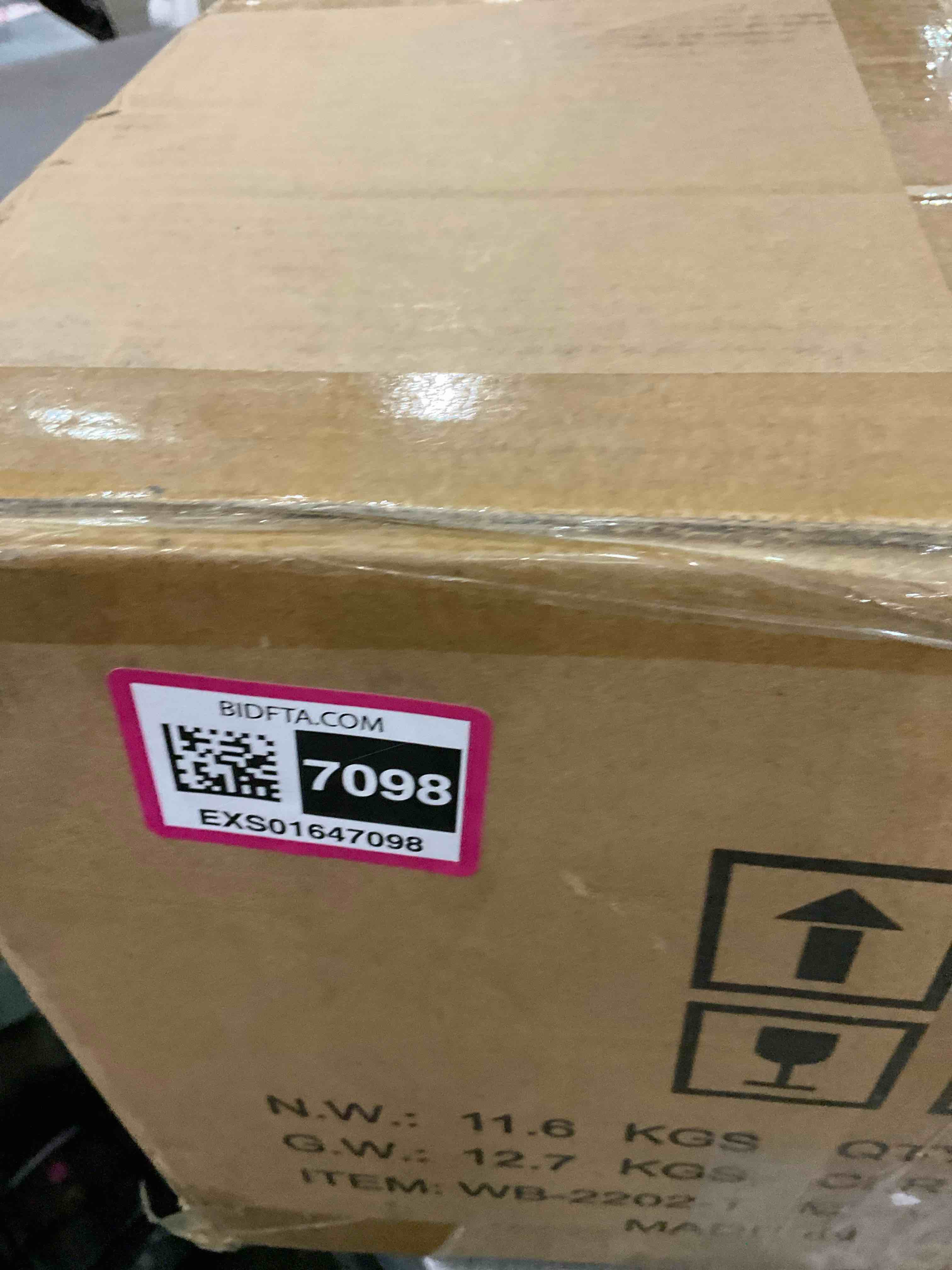 https://s3.amazonaws.com/lotting-images-prod/BargainHunt/EXS01647098_1720697413178.jpeg
