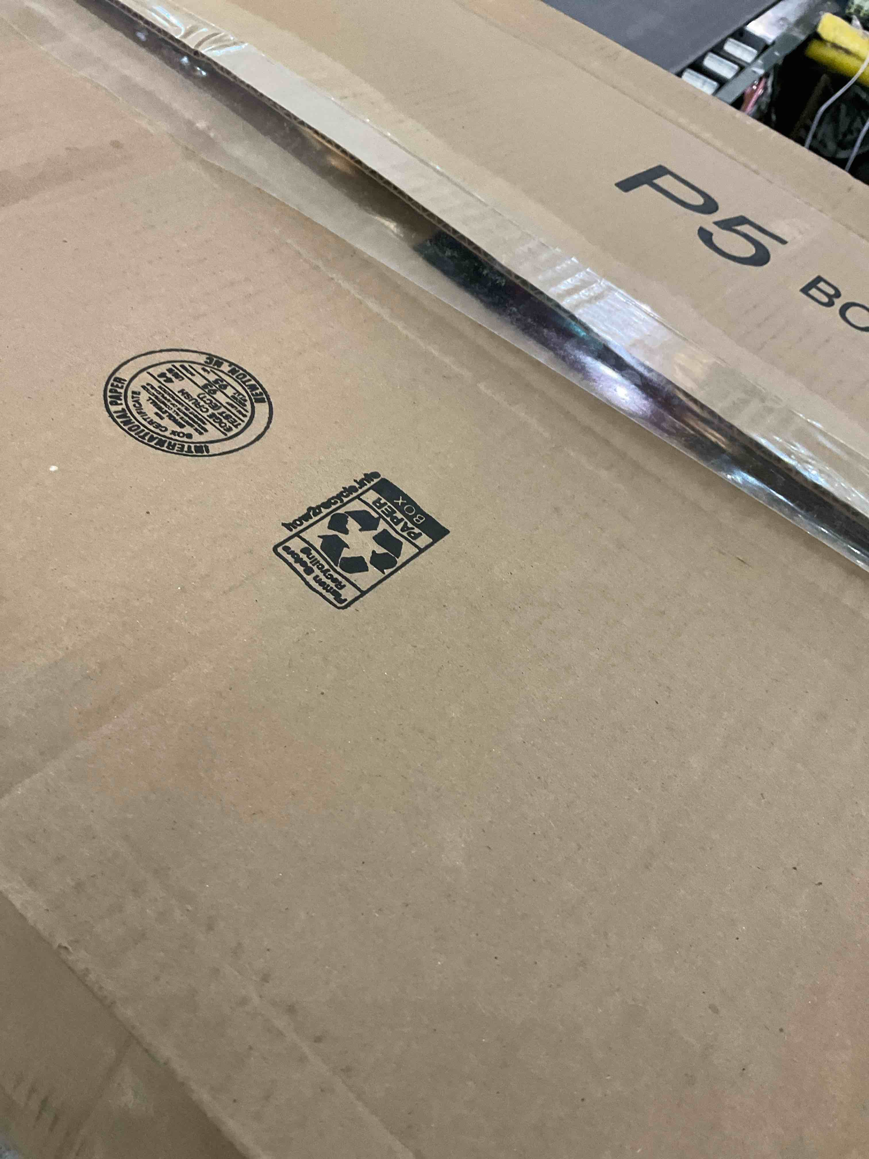 https://s3.amazonaws.com/lotting-images-prod/BargainHunt/EXS01647175_1720705421957.jpeg