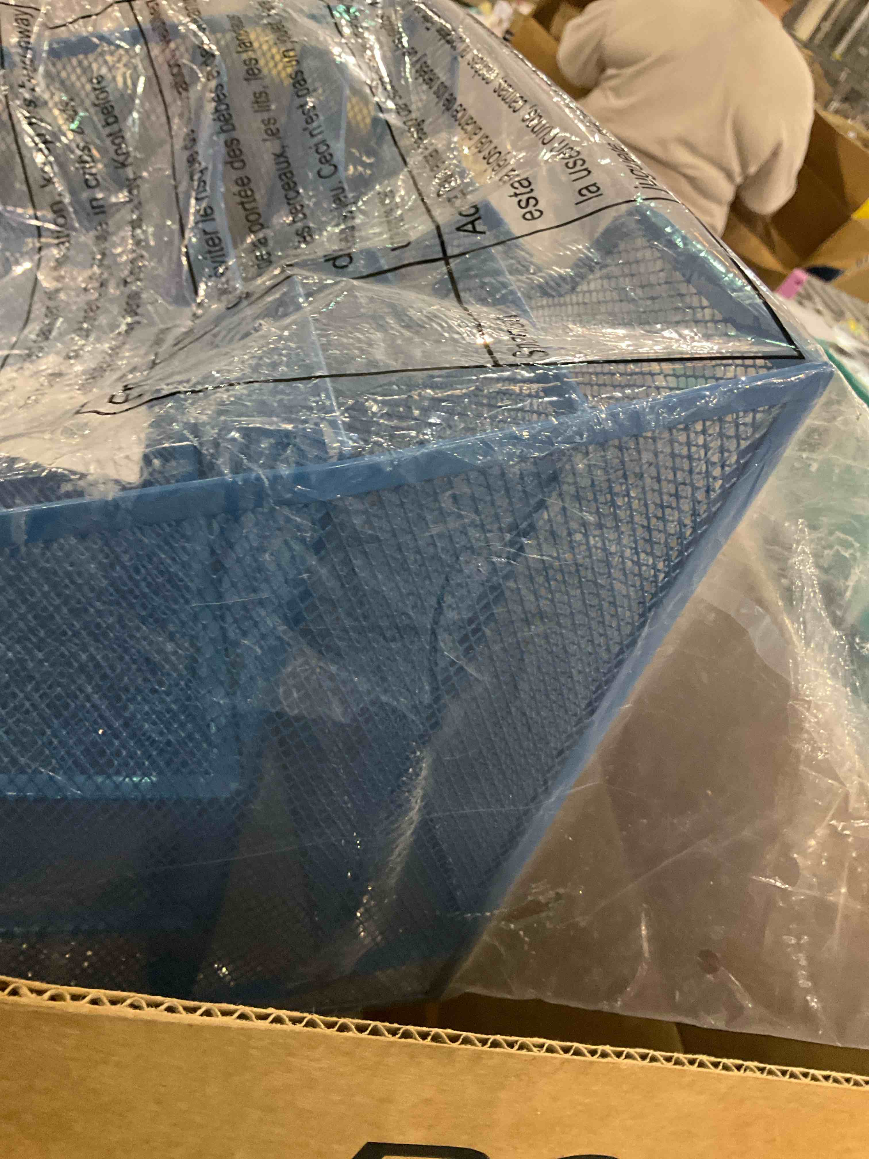 https://s3.amazonaws.com/lotting-images-prod/BargainHunt/EXS01647209_1721746450151.jpeg