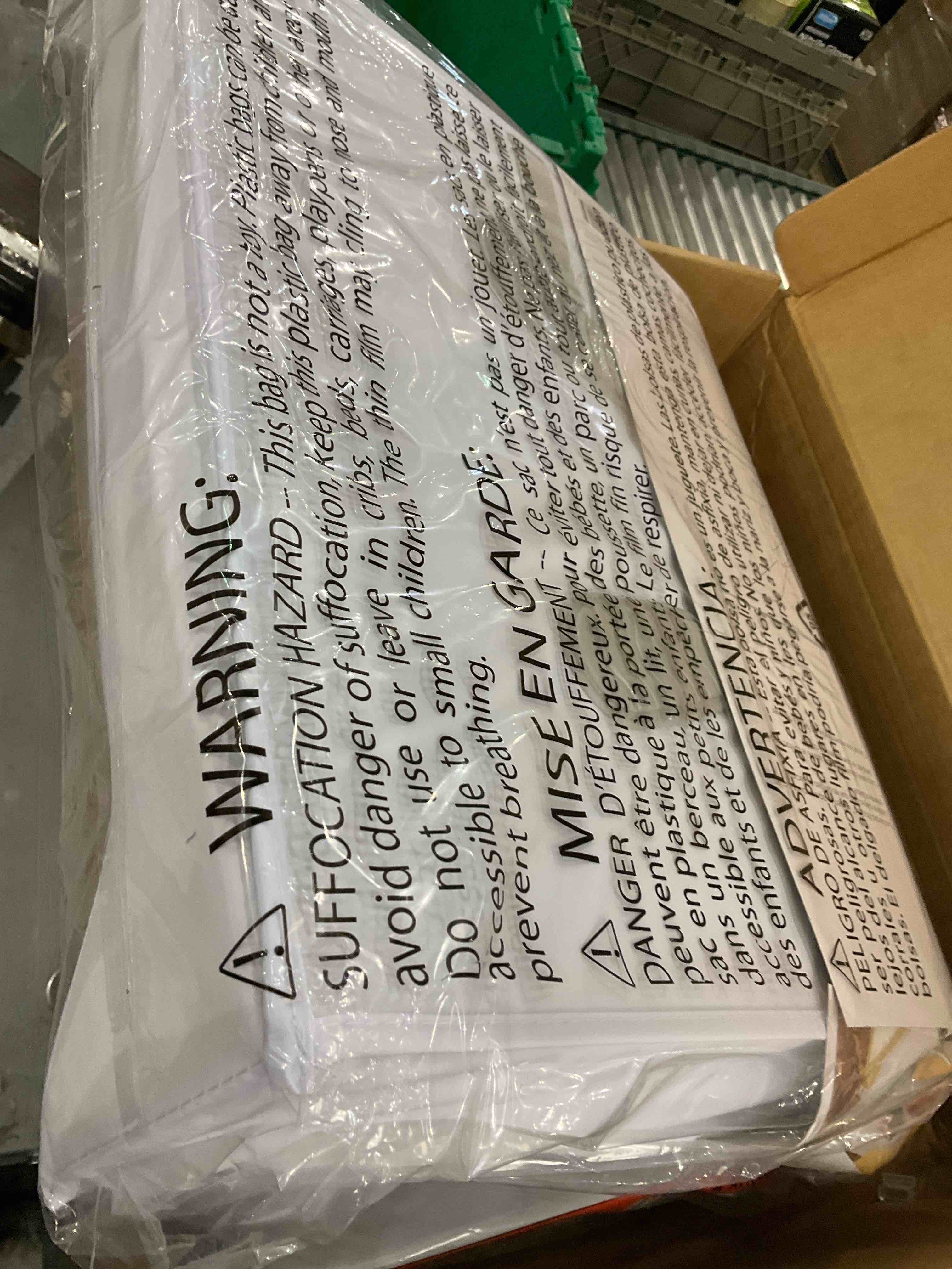 https://s3.amazonaws.com/lotting-images-prod/BargainHunt/EXS01647221_1721750123831.jpeg