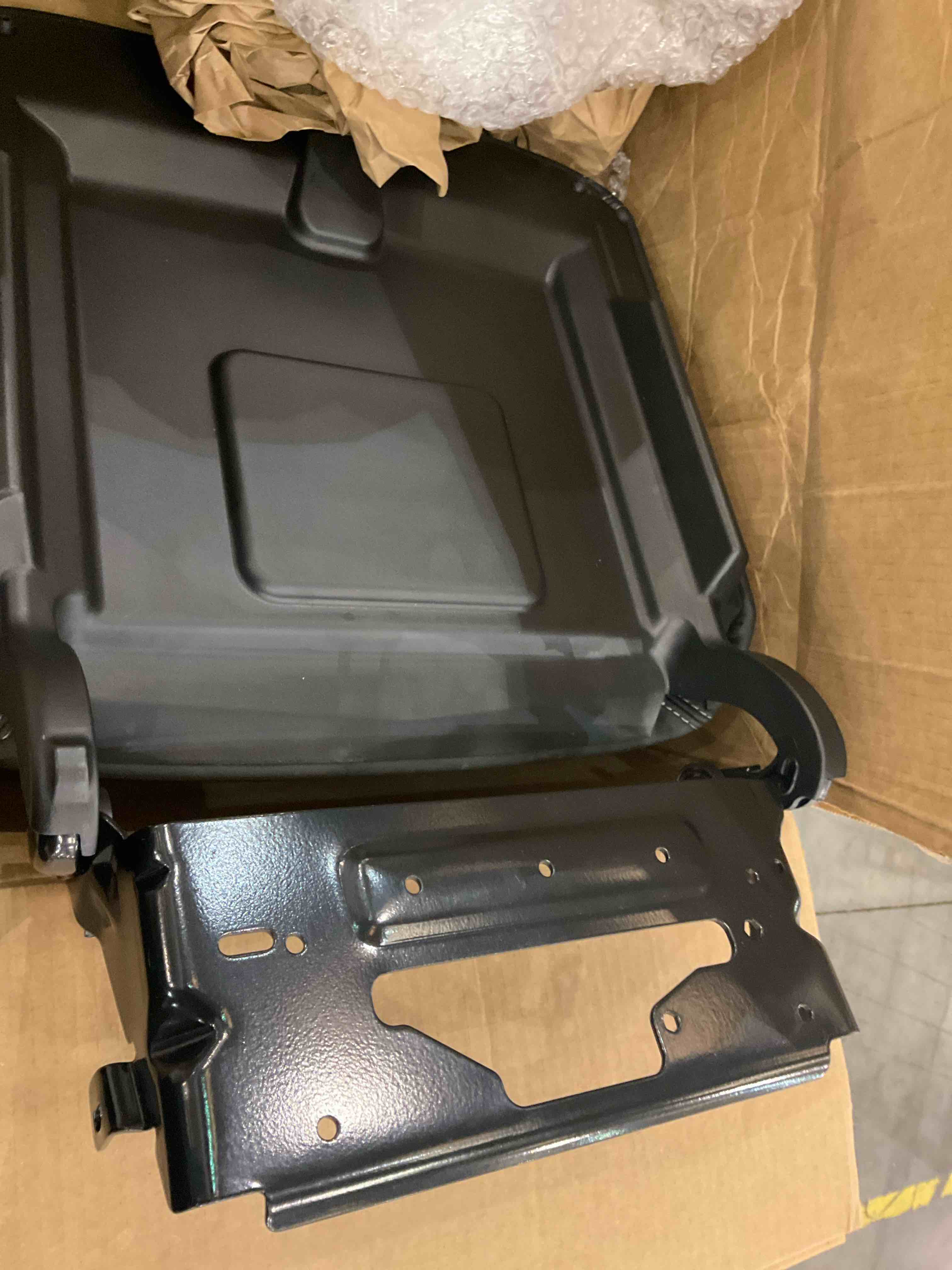 https://s3.amazonaws.com/lotting-images-prod/BargainHunt/EXS01647222_1721753021853.jpeg