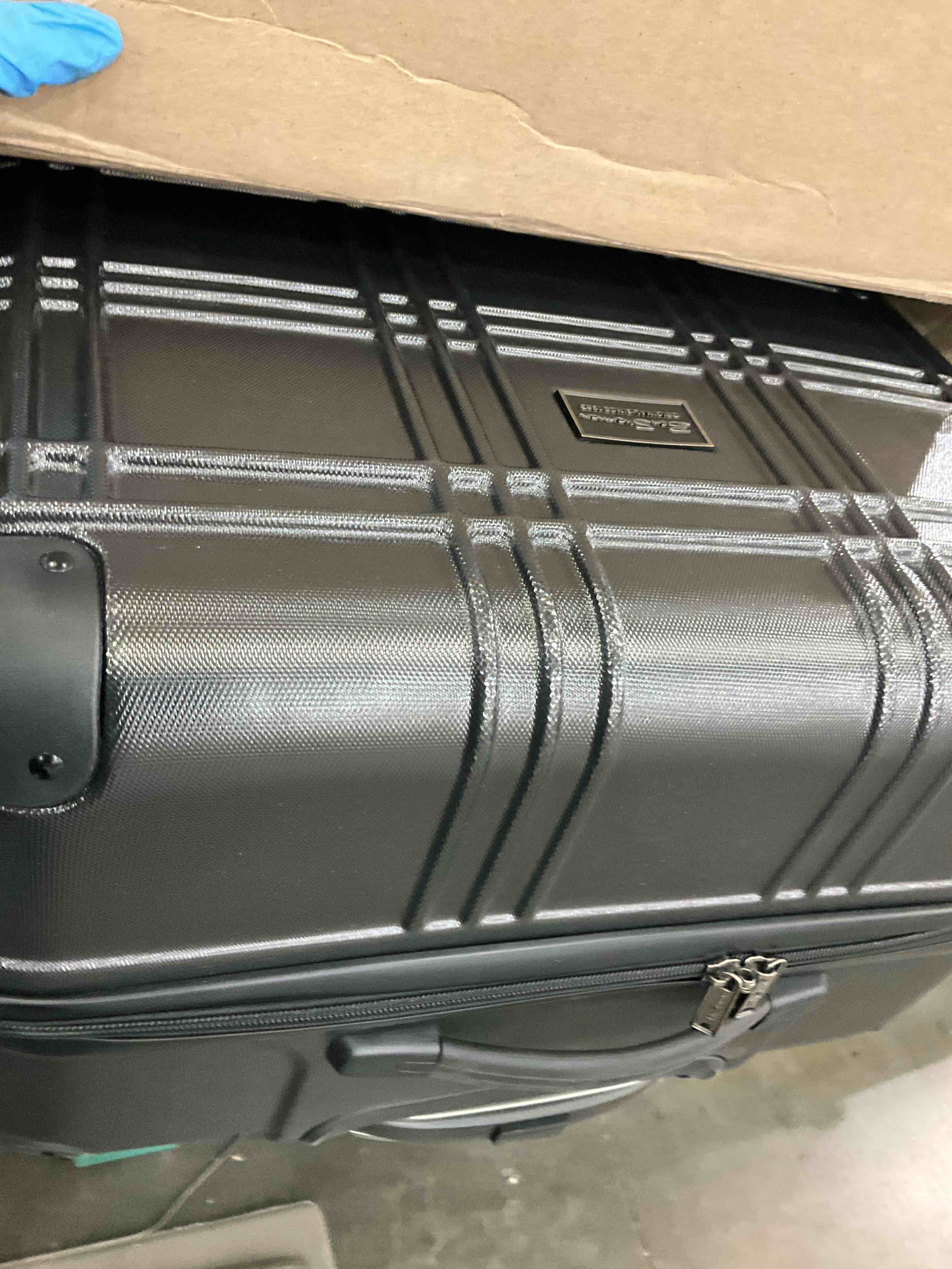 https://s3.amazonaws.com/lotting-images-prod/BargainHunt/EXS01647362_1721922828113.jpeg