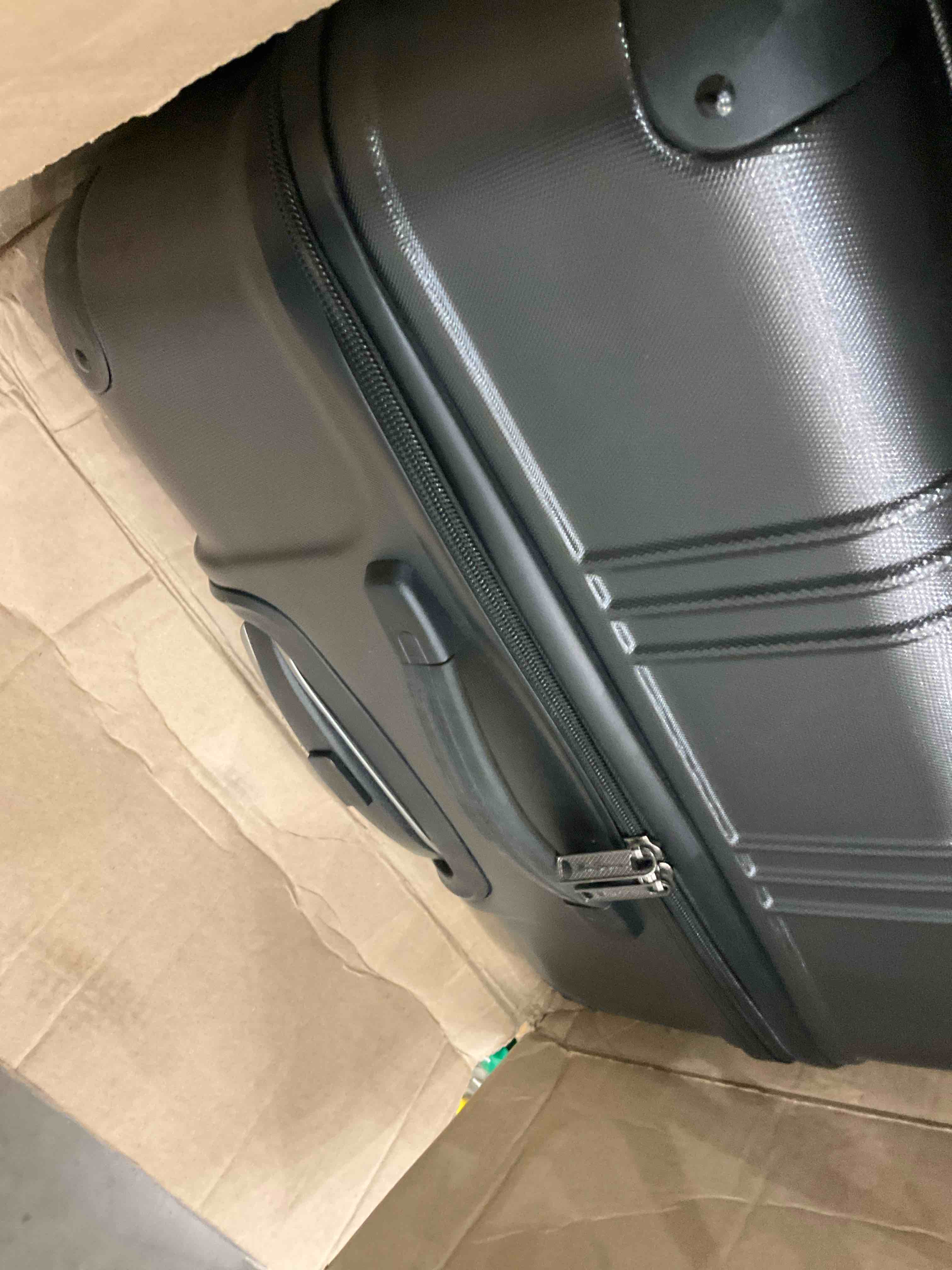 https://s3.amazonaws.com/lotting-images-prod/BargainHunt/EXS01647362_1721922834284.jpeg