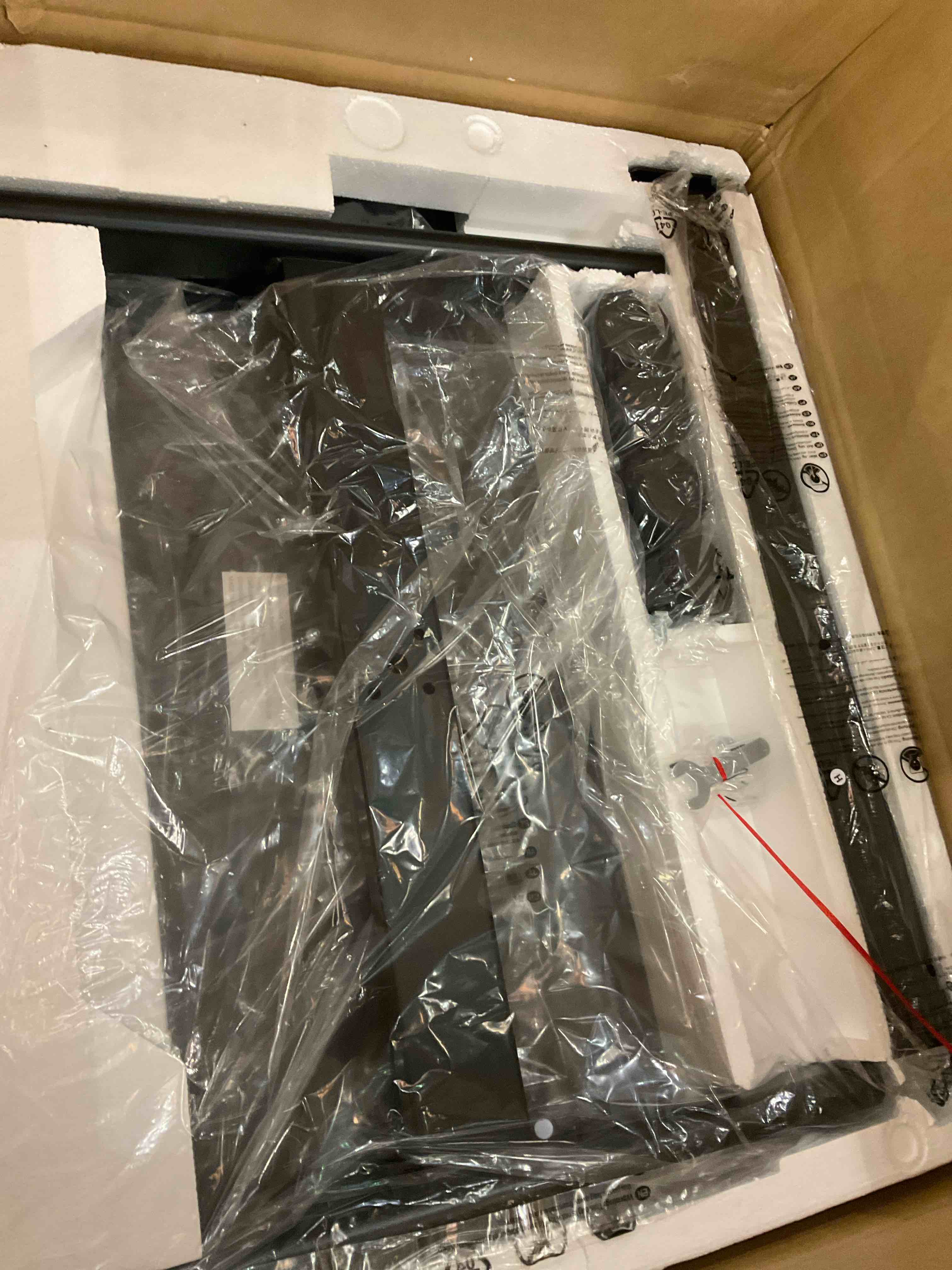 https://s3.amazonaws.com/lotting-images-prod/BargainHunt/EXS01647363_1721925779020.jpeg