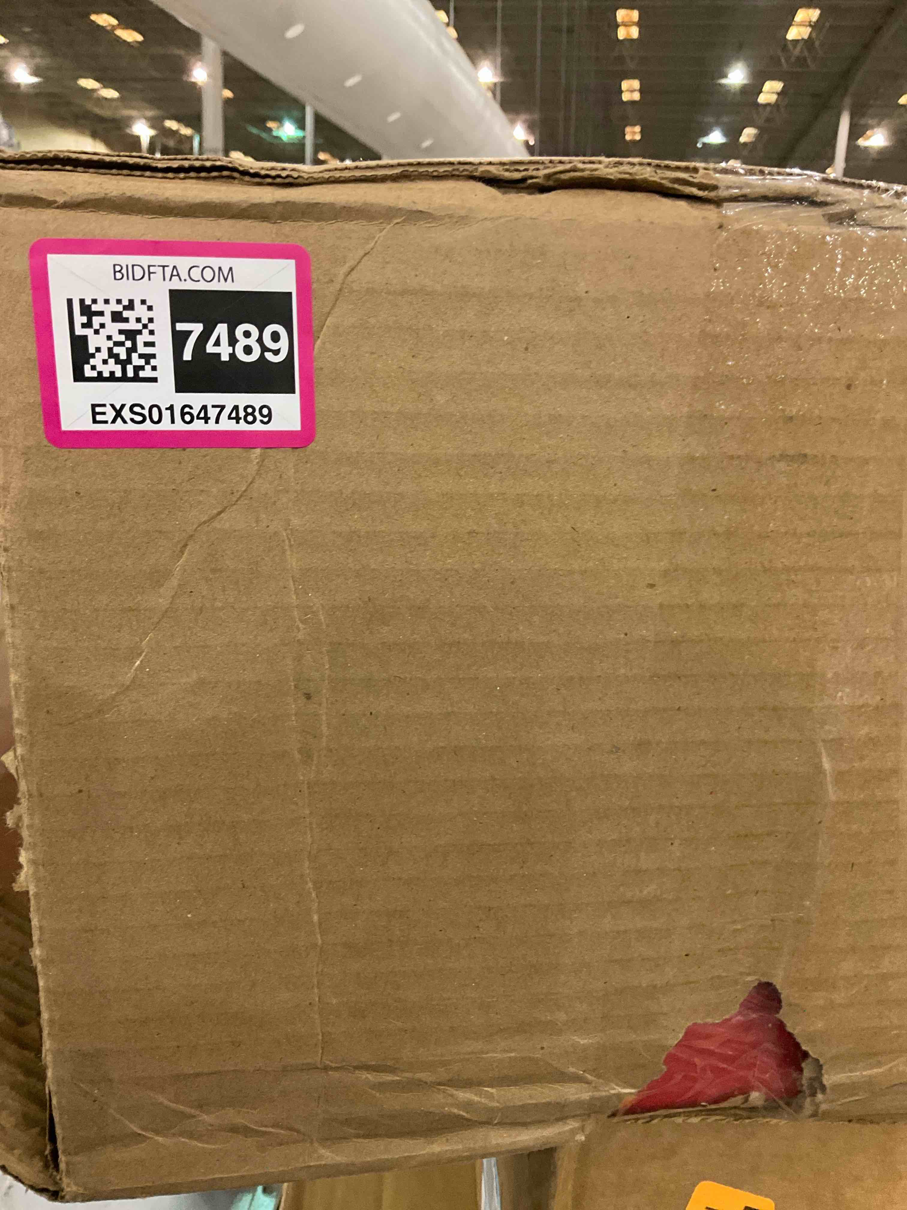https://s3.amazonaws.com/lotting-images-prod/BargainHunt/EXS01647489_1722342516398.jpeg