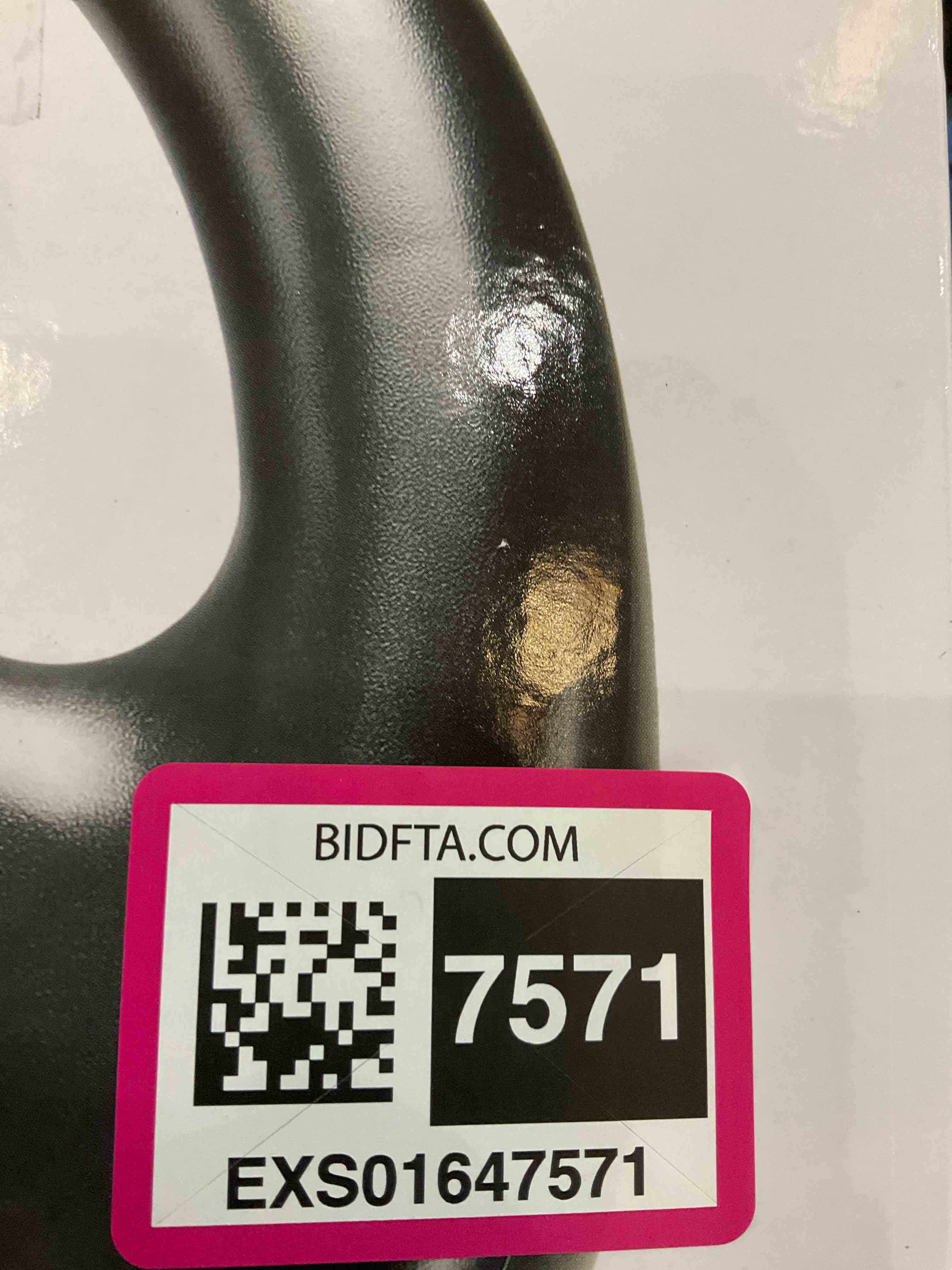 https://s3.amazonaws.com/lotting-images-prod/BargainHunt/EXS01647571_1722351265374.jpeg