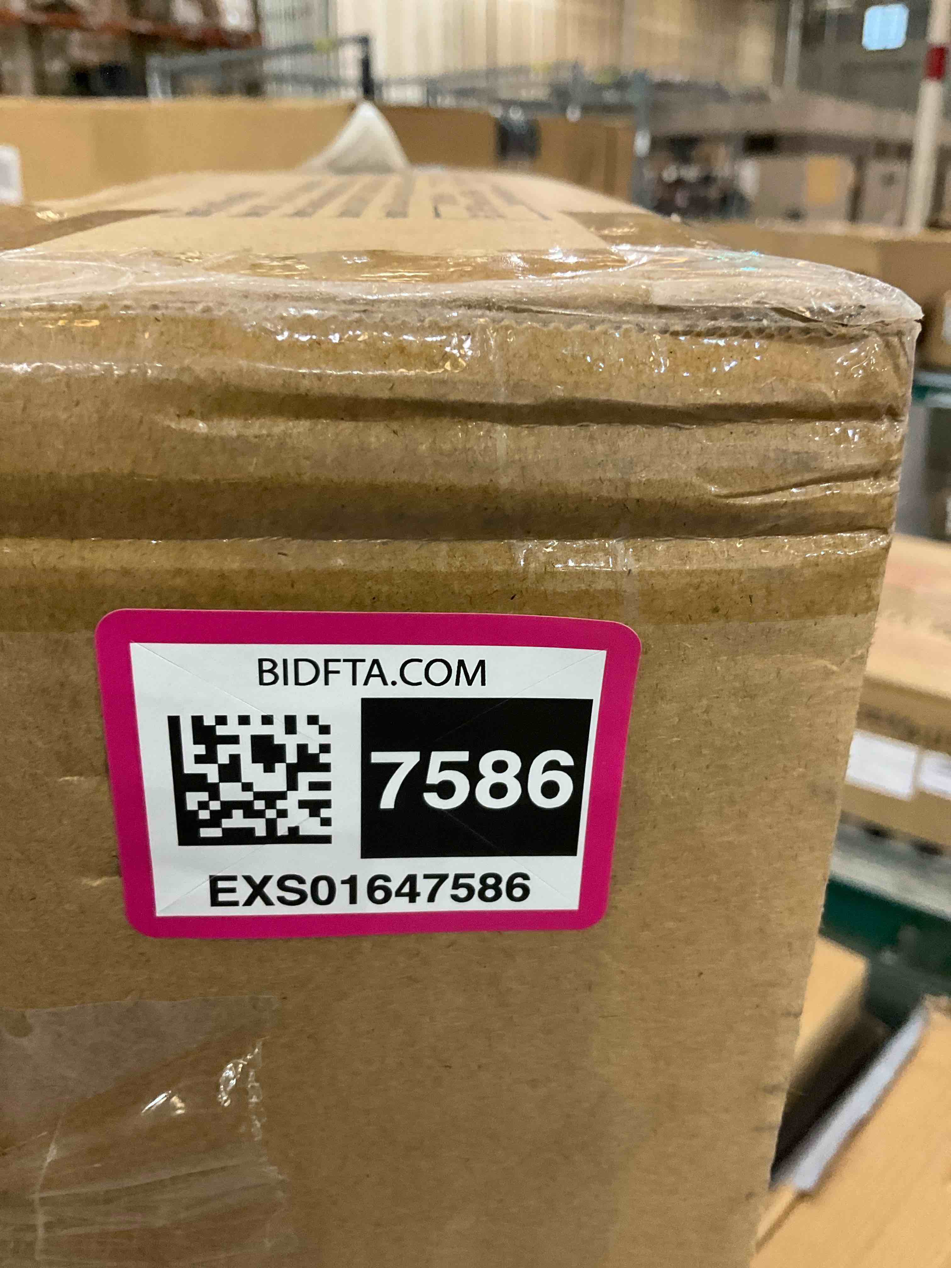 https://s3.amazonaws.com/lotting-images-prod/BargainHunt/EXS01647586_1722353665450.jpeg