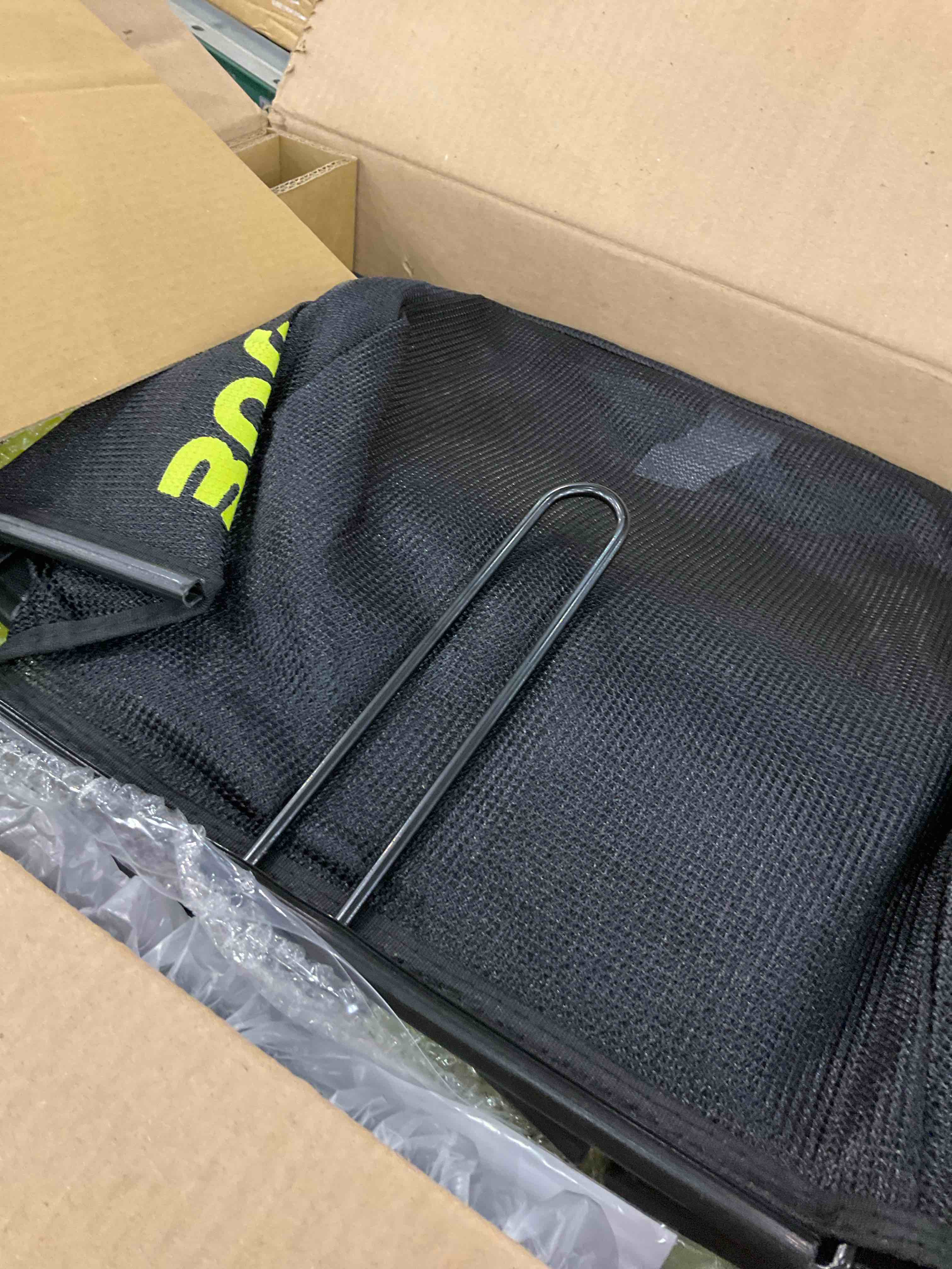 https://s3.amazonaws.com/lotting-images-prod/BargainHunt/EXS01647657_1722424811101.jpeg