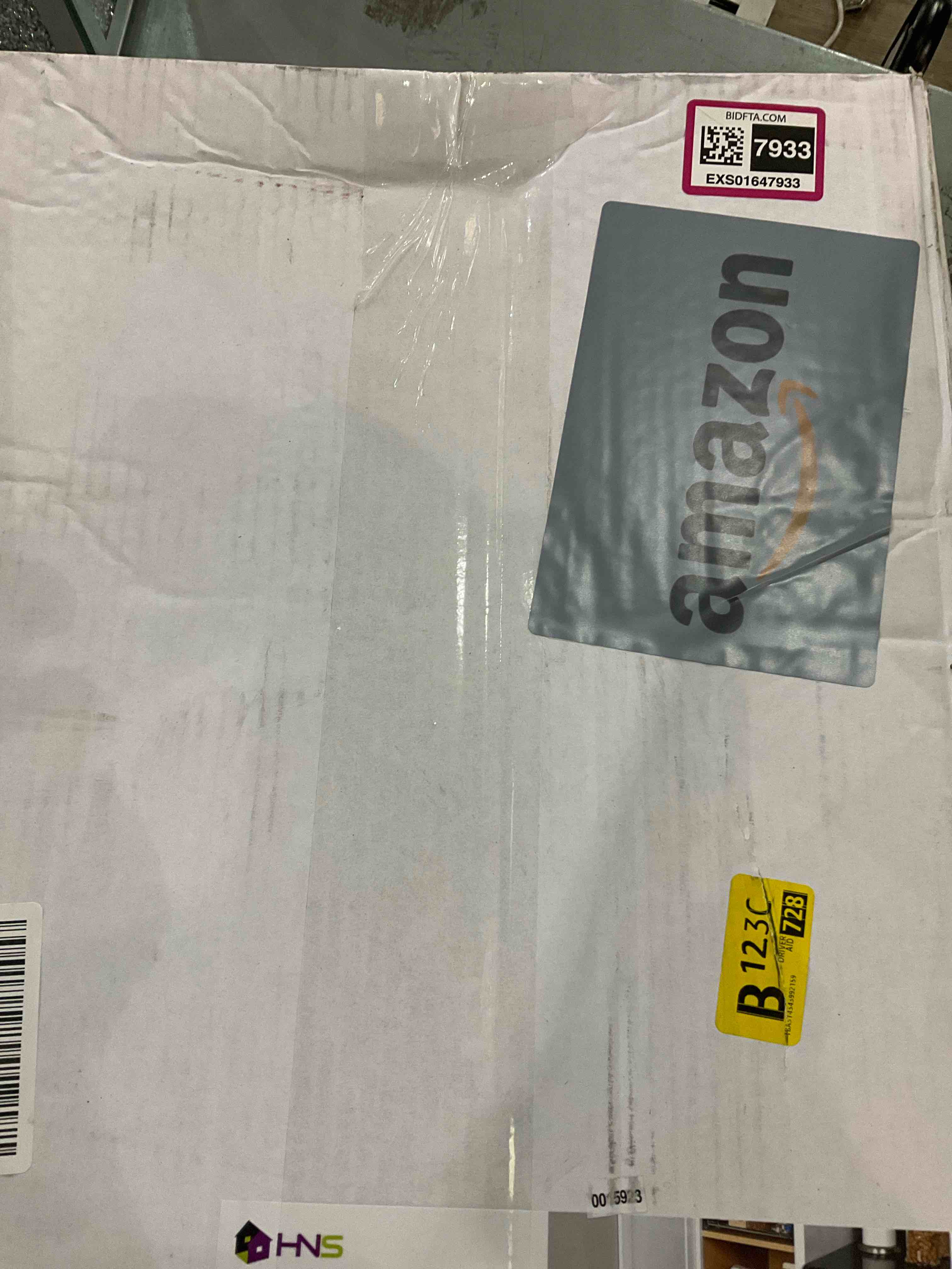 https://s3.amazonaws.com/lotting-images-prod/BargainHunt/EXS01647933_1723049766874.jpeg