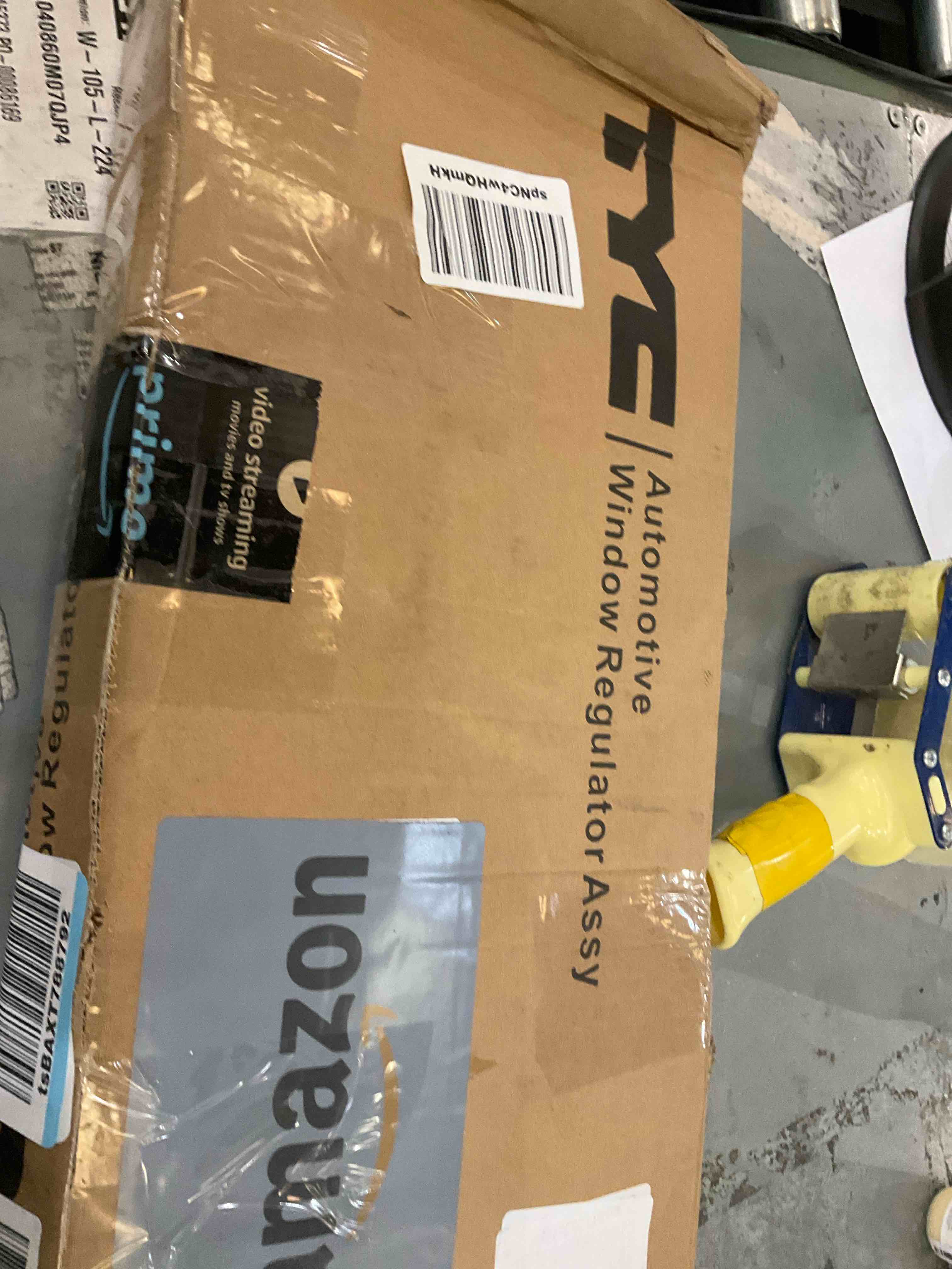 https://s3.amazonaws.com/lotting-images-prod/BargainHunt/EXS01648511_1719847181669.jpeg