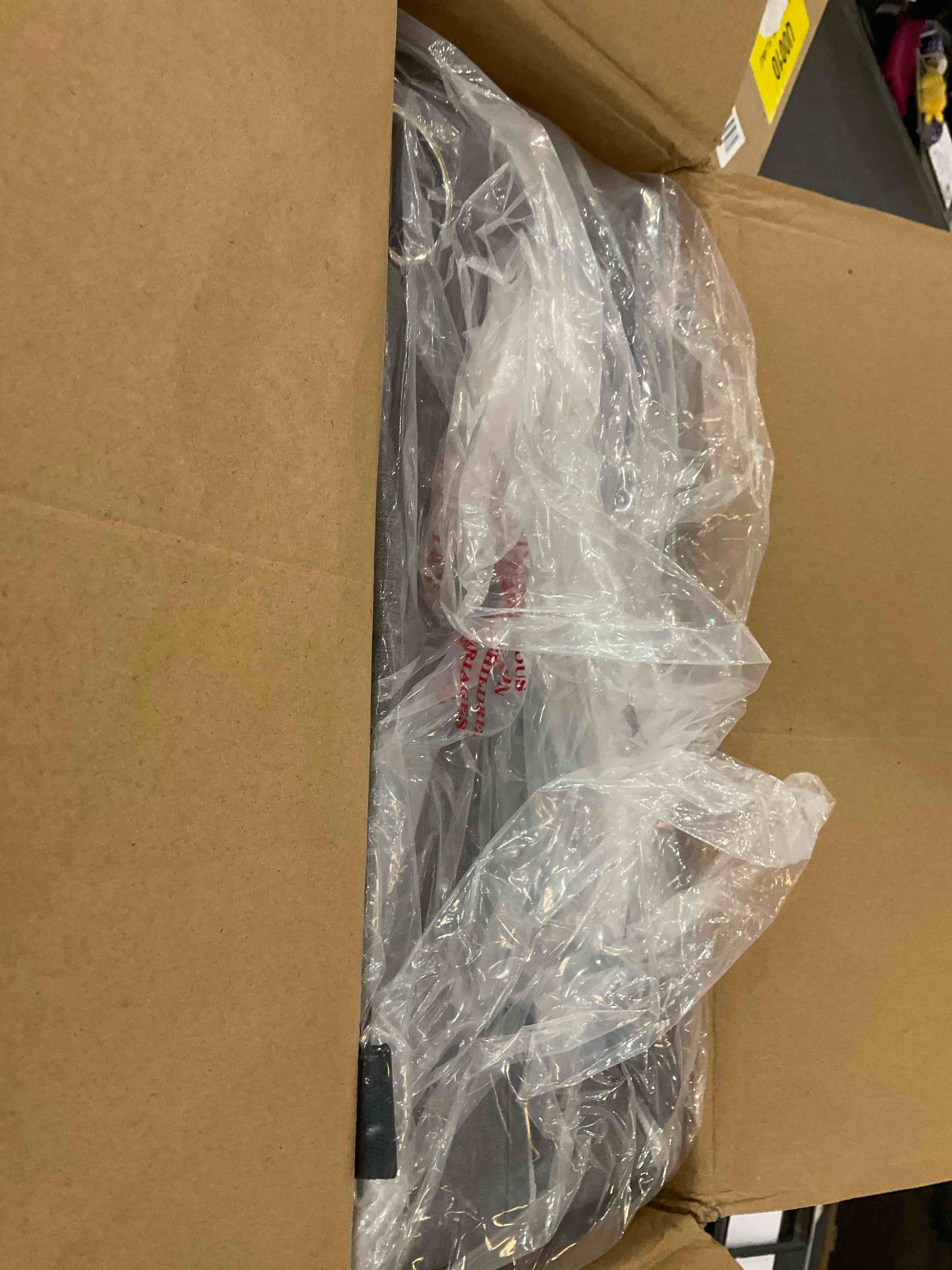 https://s3.amazonaws.com/lotting-images-prod/BargainHunt/EXS01648514_1719847421743.jpeg