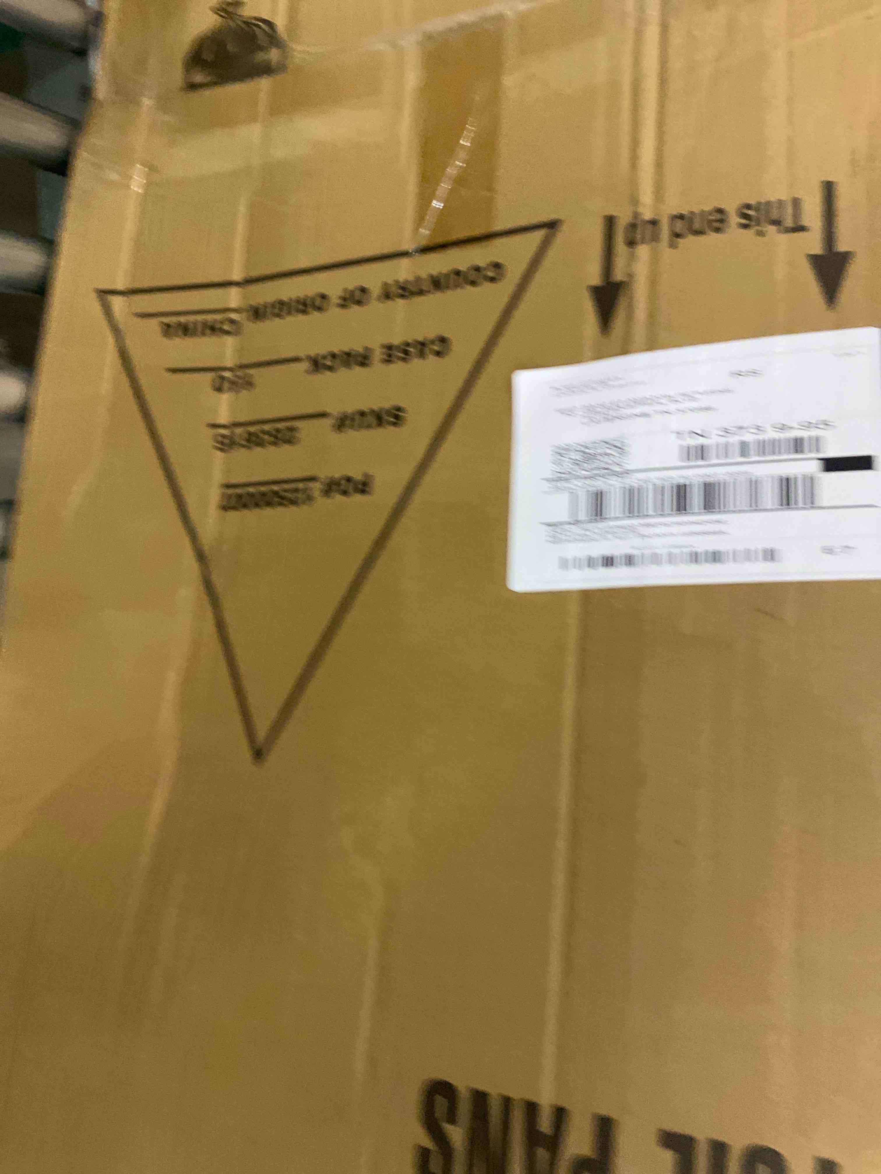 https://s3.amazonaws.com/lotting-images-prod/BargainHunt/EXS01648567_1719928284567.jpeg