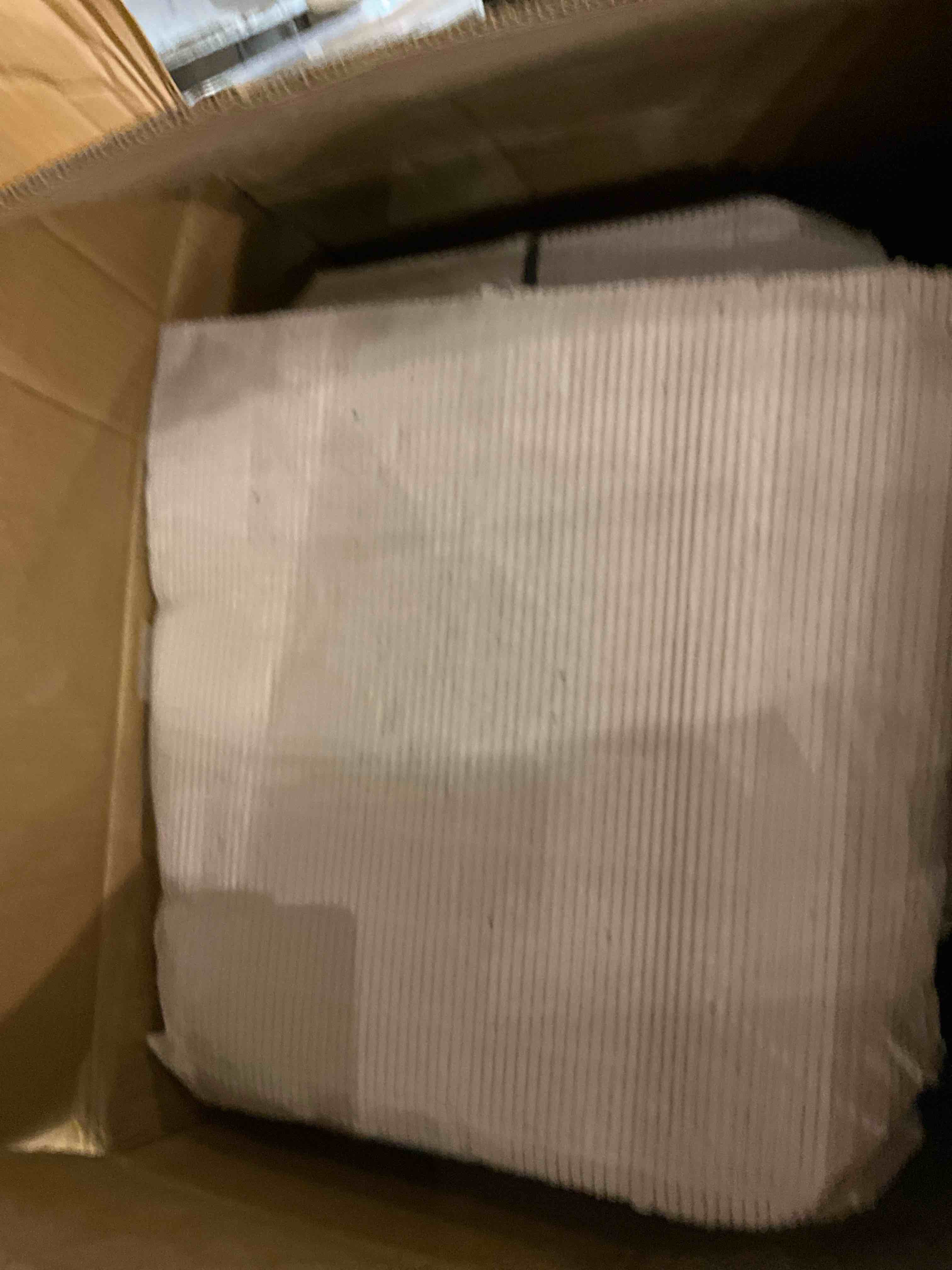 https://s3.amazonaws.com/lotting-images-prod/BargainHunt/EXS01648982_1720614859026.jpeg