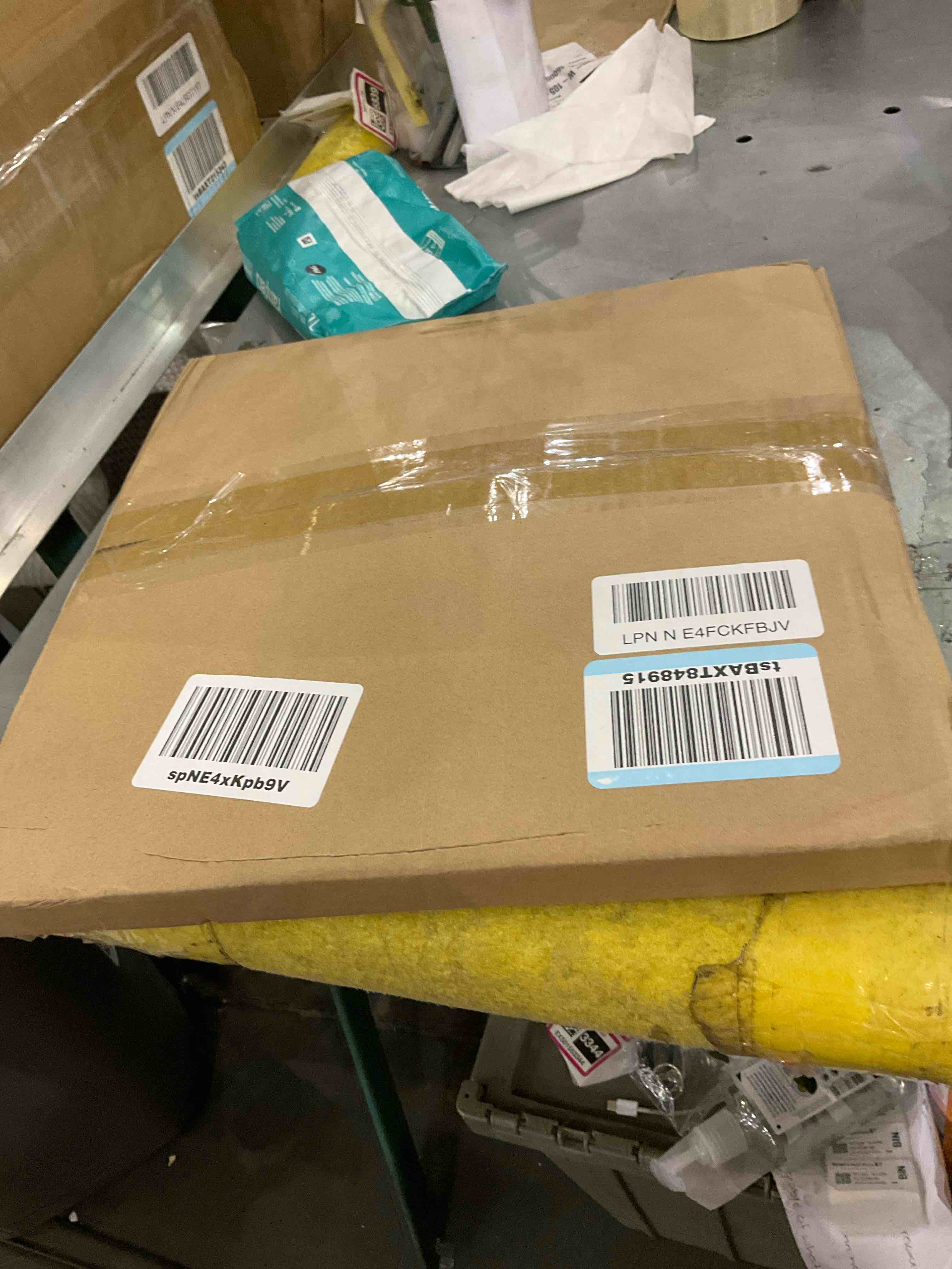 https://s3.amazonaws.com/lotting-images-prod/BargainHunt/EXS01649058_1721656011274.jpeg