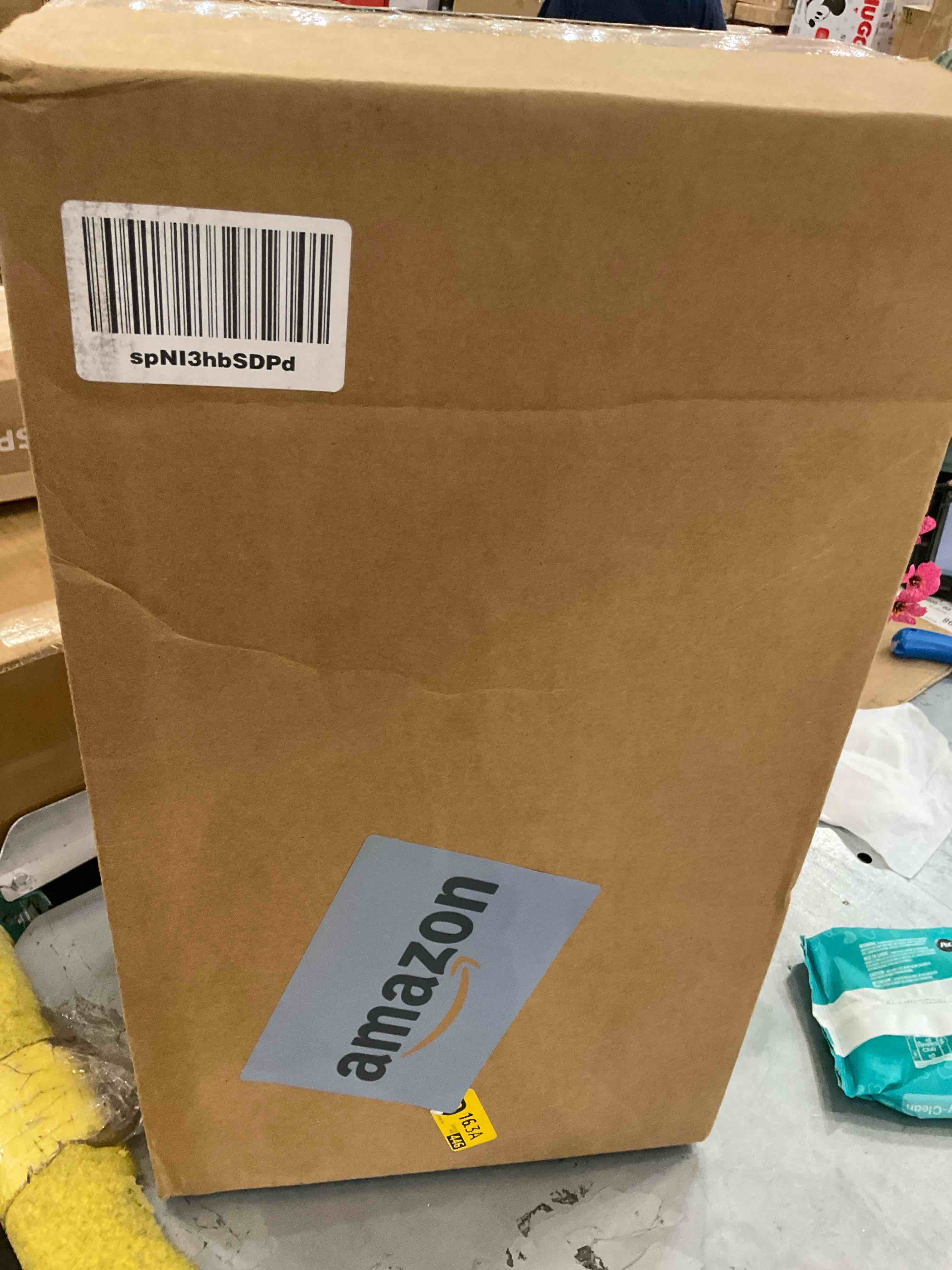 https://s3.amazonaws.com/lotting-images-prod/BargainHunt/EXS01649172_1721673748642.jpeg