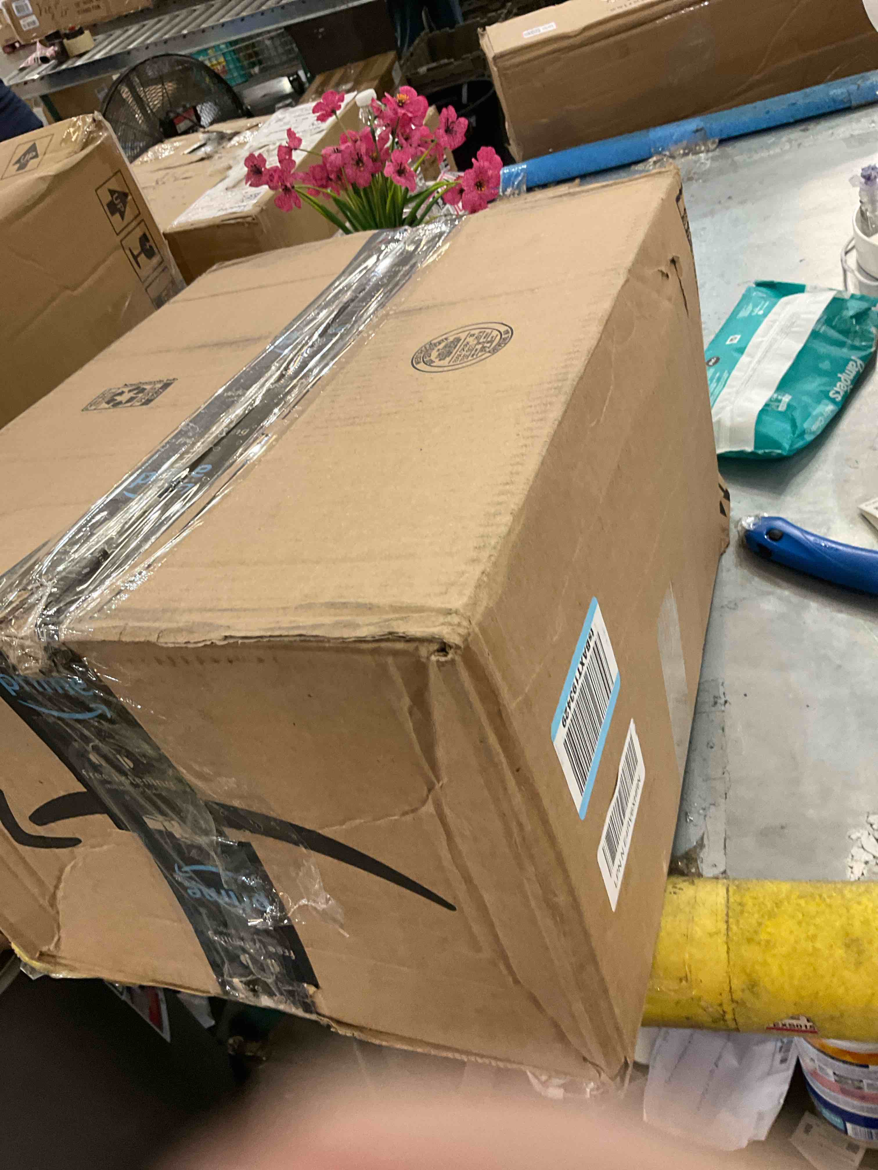 https://s3.amazonaws.com/lotting-images-prod/BargainHunt/EXS01649178_1721674734347.jpeg