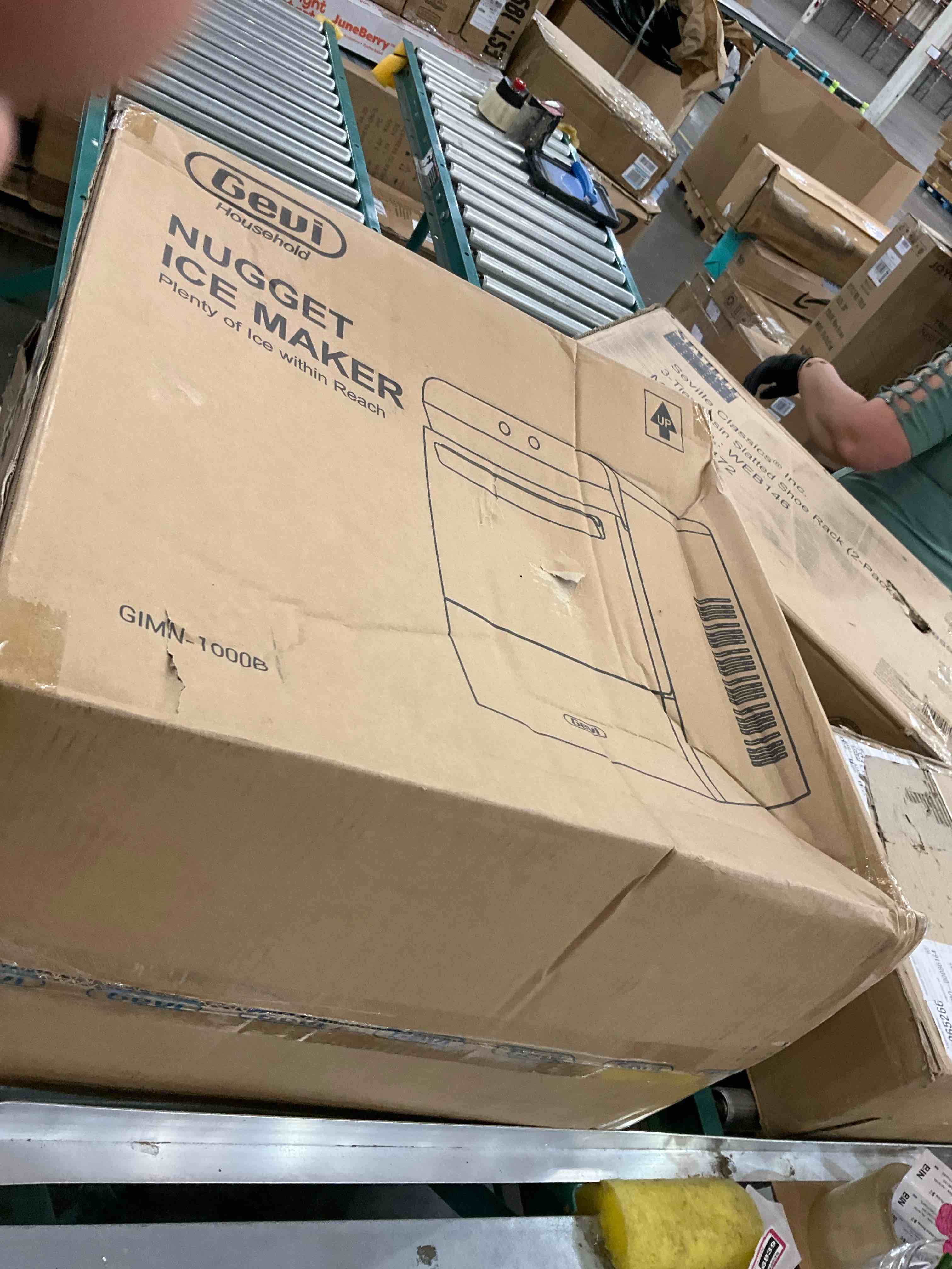 https://s3.amazonaws.com/lotting-images-prod/BargainHunt/EXS01649179_1721674813267.jpeg
