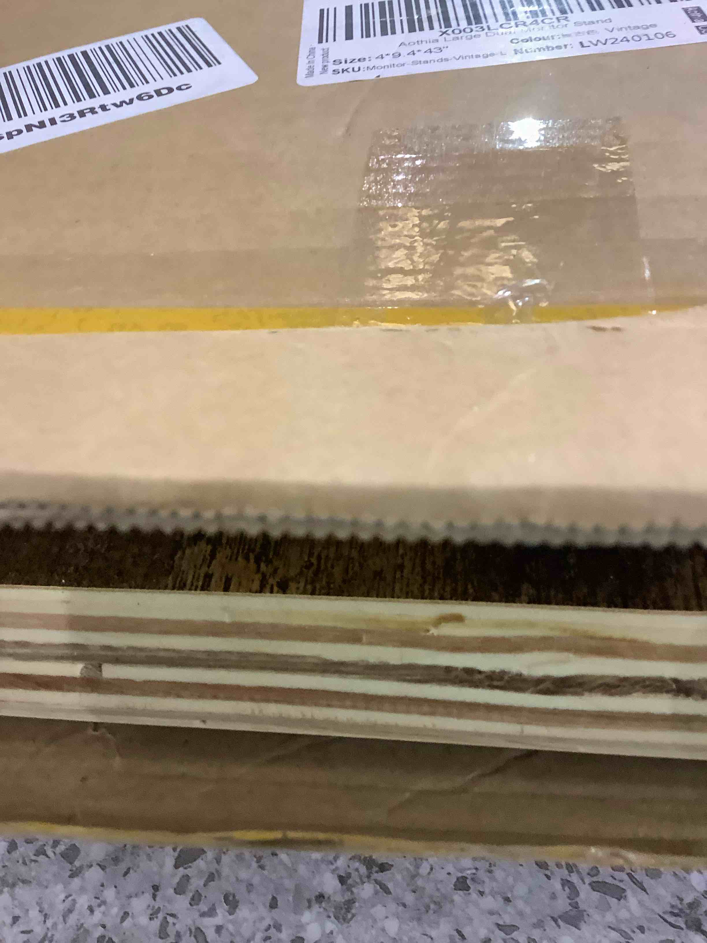 https://s3.amazonaws.com/lotting-images-prod/BargainHunt/EXS01649563_1721918824997.jpeg