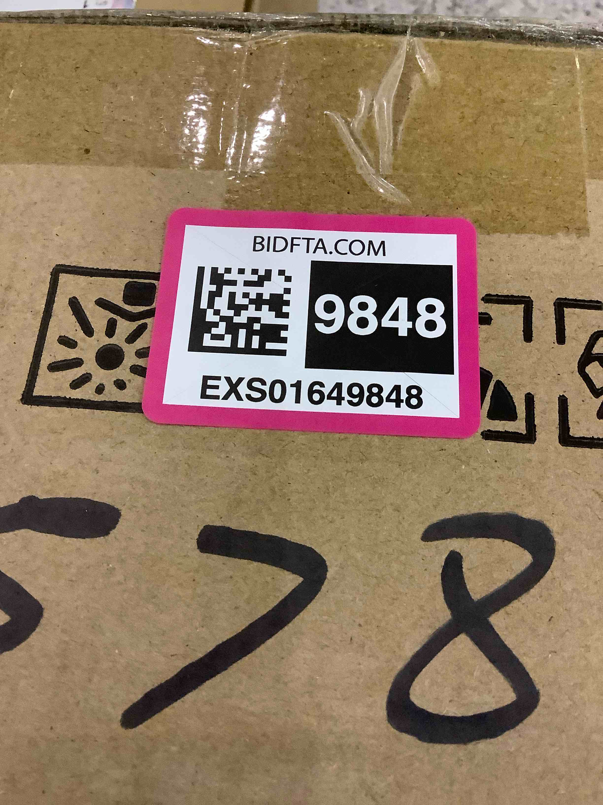 https://s3.amazonaws.com/lotting-images-prod/BargainHunt/EXS01649848_1722271326186.jpeg