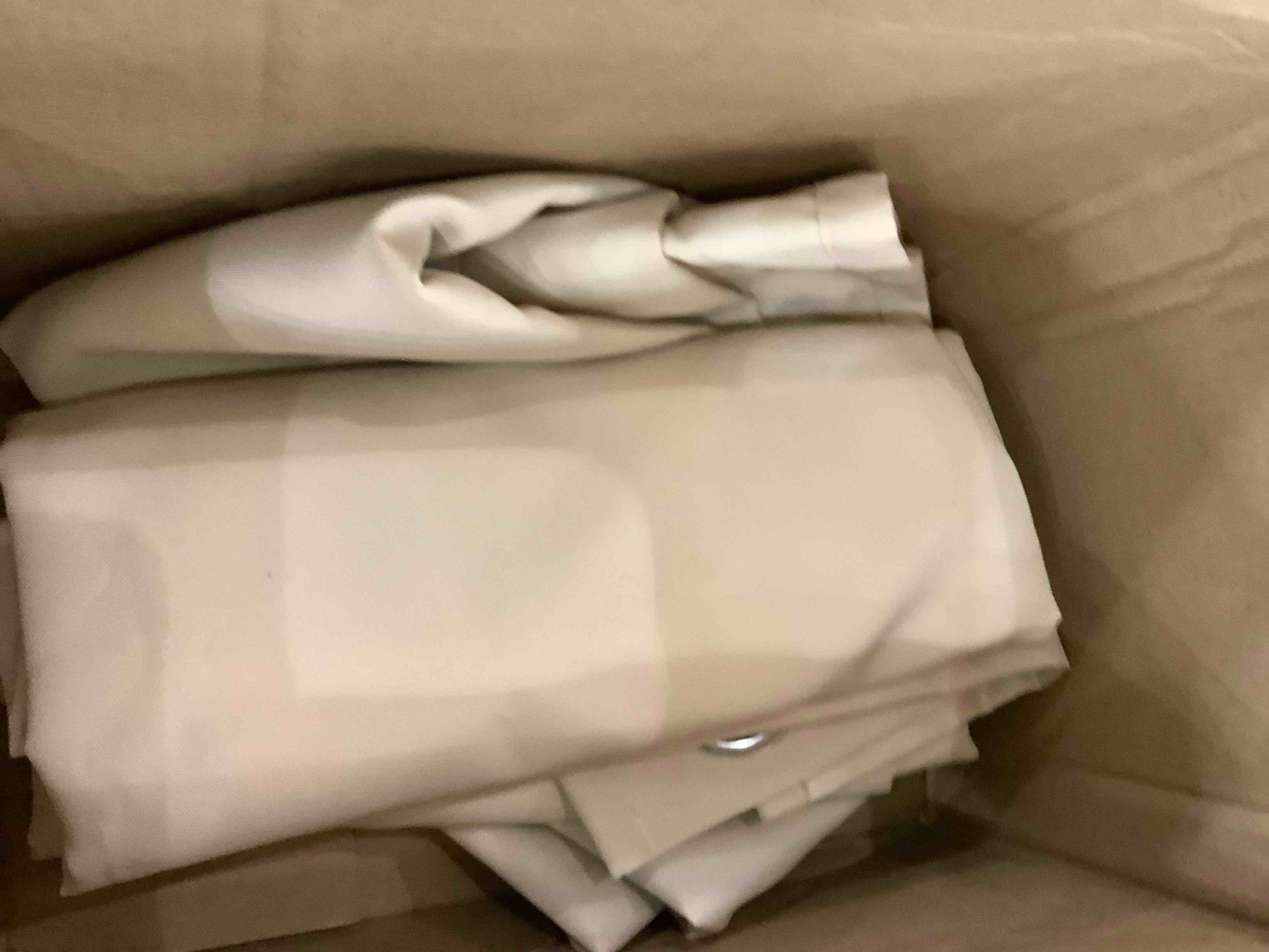 https://s3.amazonaws.com/lotting-images-prod/BargainHunt/EXS01649980_1722348114947.jpeg