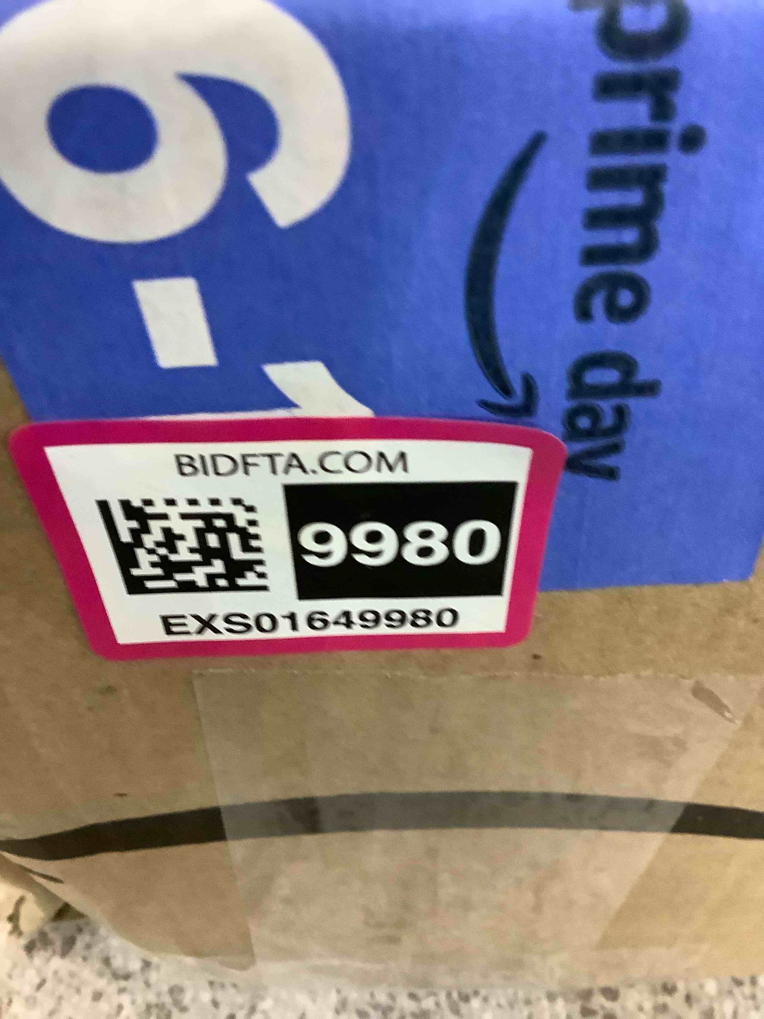 https://s3.amazonaws.com/lotting-images-prod/BargainHunt/EXS01649980_1722348148340.jpeg