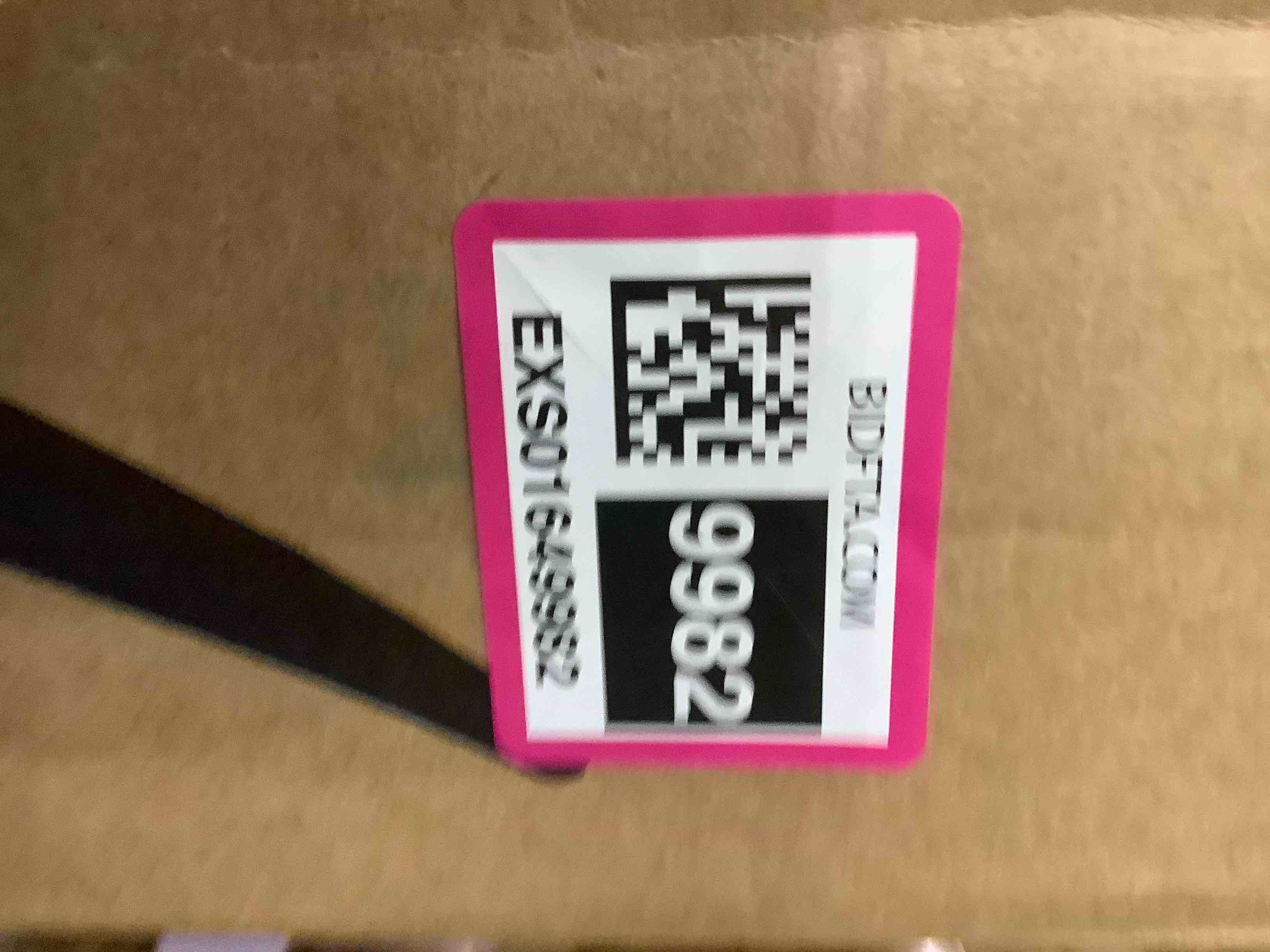 https://s3.amazonaws.com/lotting-images-prod/BargainHunt/EXS01649982_1722348527674.jpeg