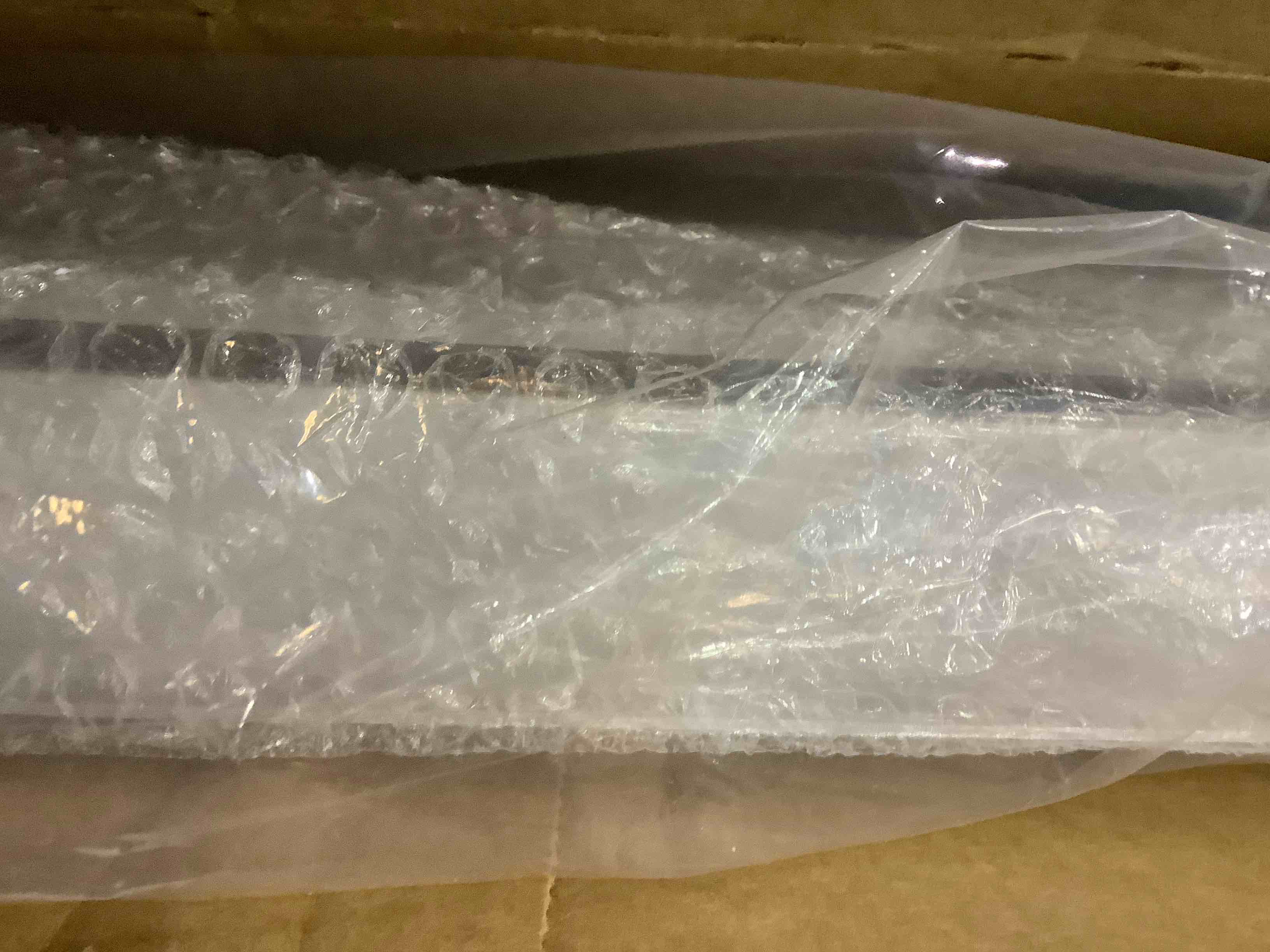 https://s3.amazonaws.com/lotting-images-prod/BargainHunt/EXS01649984_1722348724571.jpeg