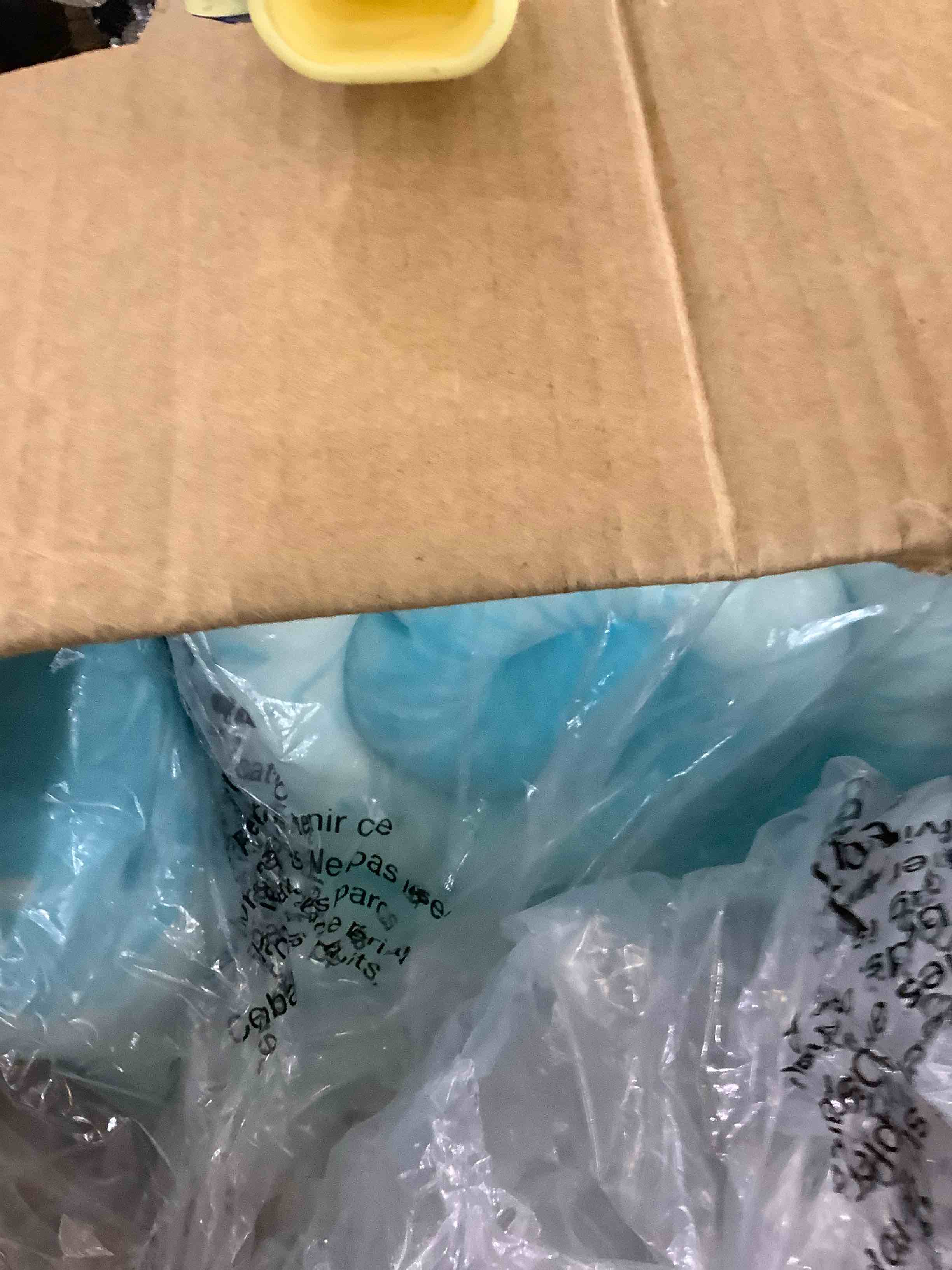 https://s3.amazonaws.com/lotting-images-prod/BargainHunt/EXS01649986_1722348931339.jpeg