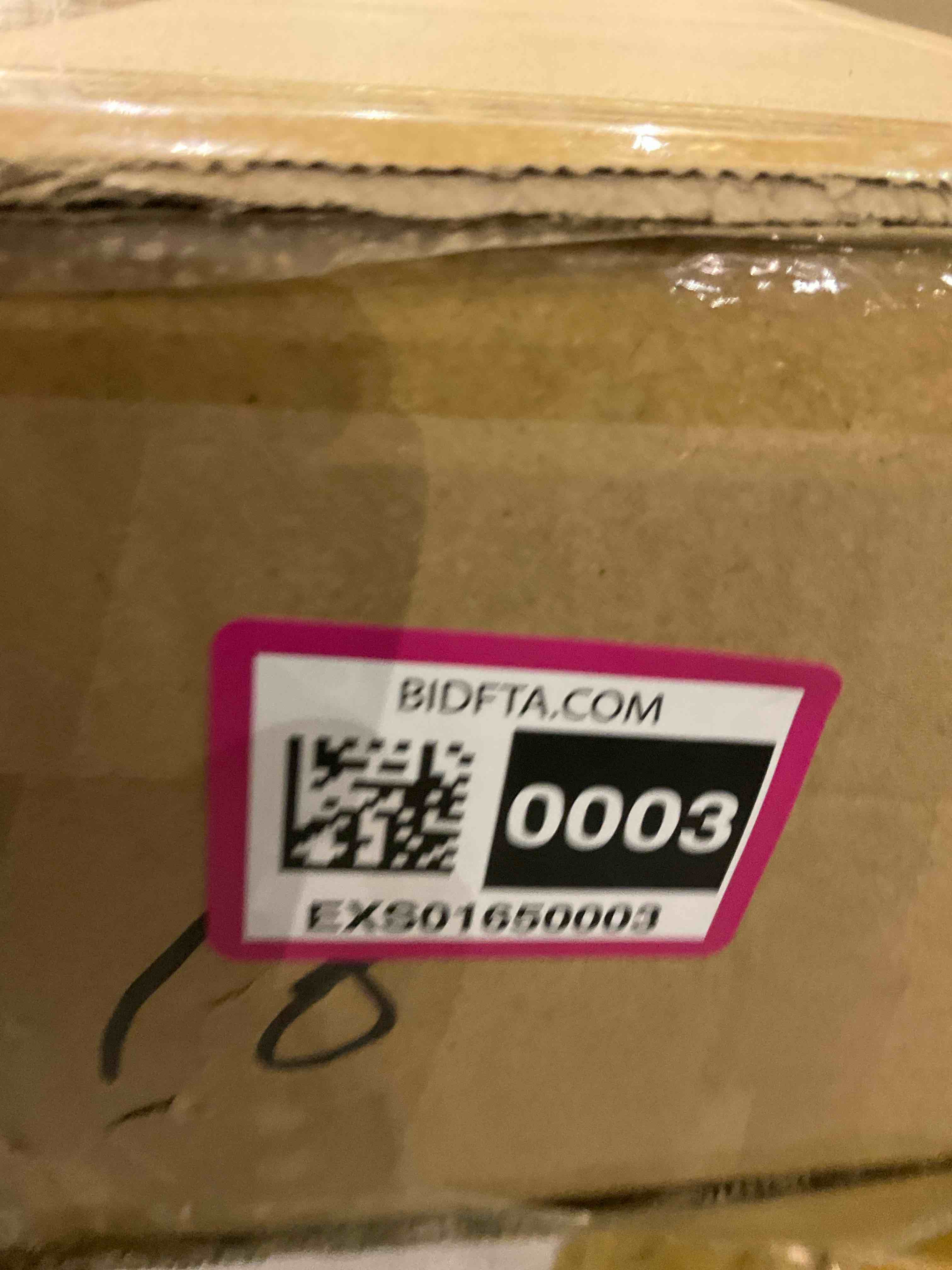 https://s3.amazonaws.com/lotting-images-prod/BargainHunt/EXS01650003_1721733307379.jpeg