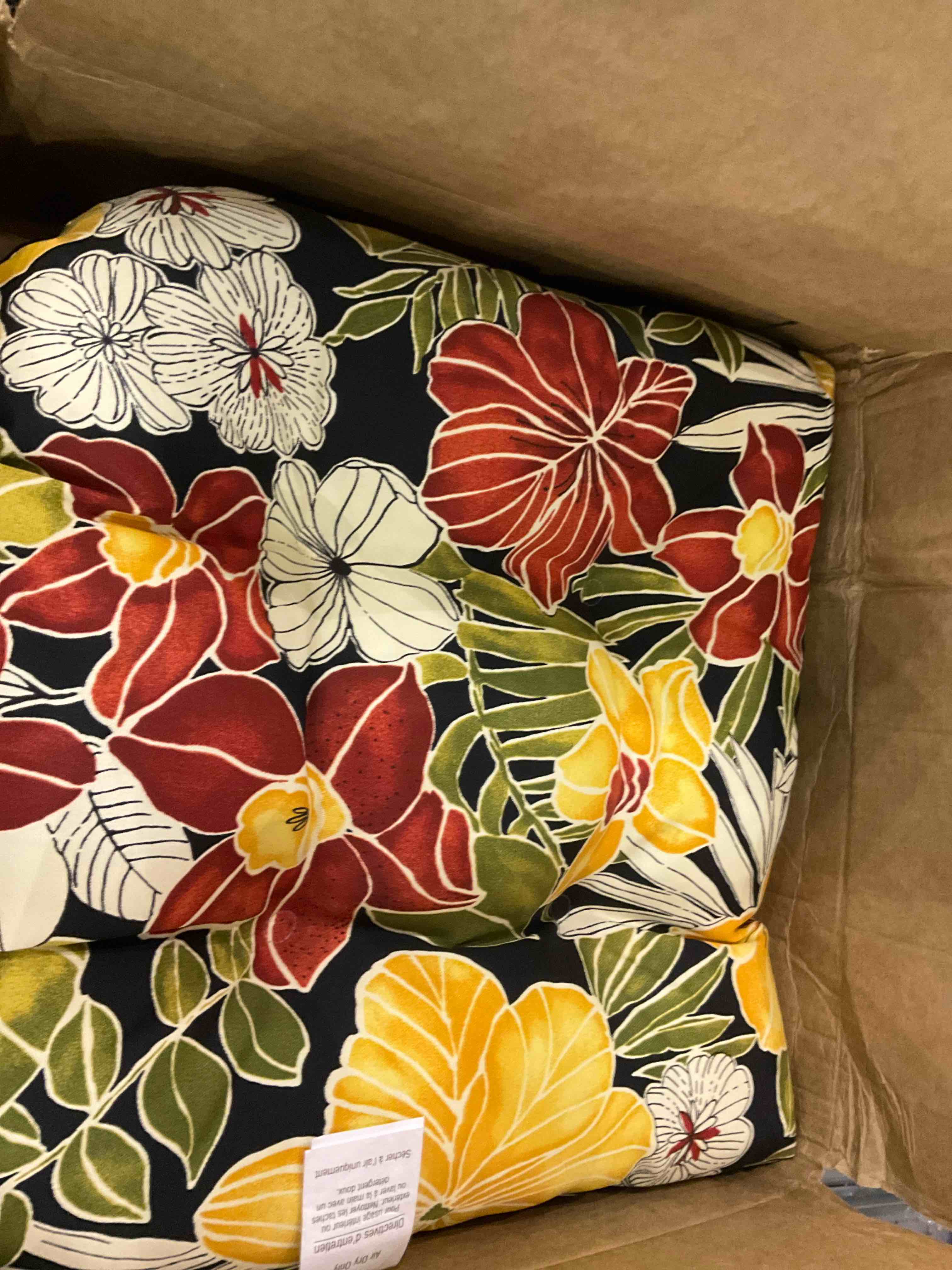 https://s3.amazonaws.com/lotting-images-prod/BargainHunt/EXS01650024_1721737268957.jpeg