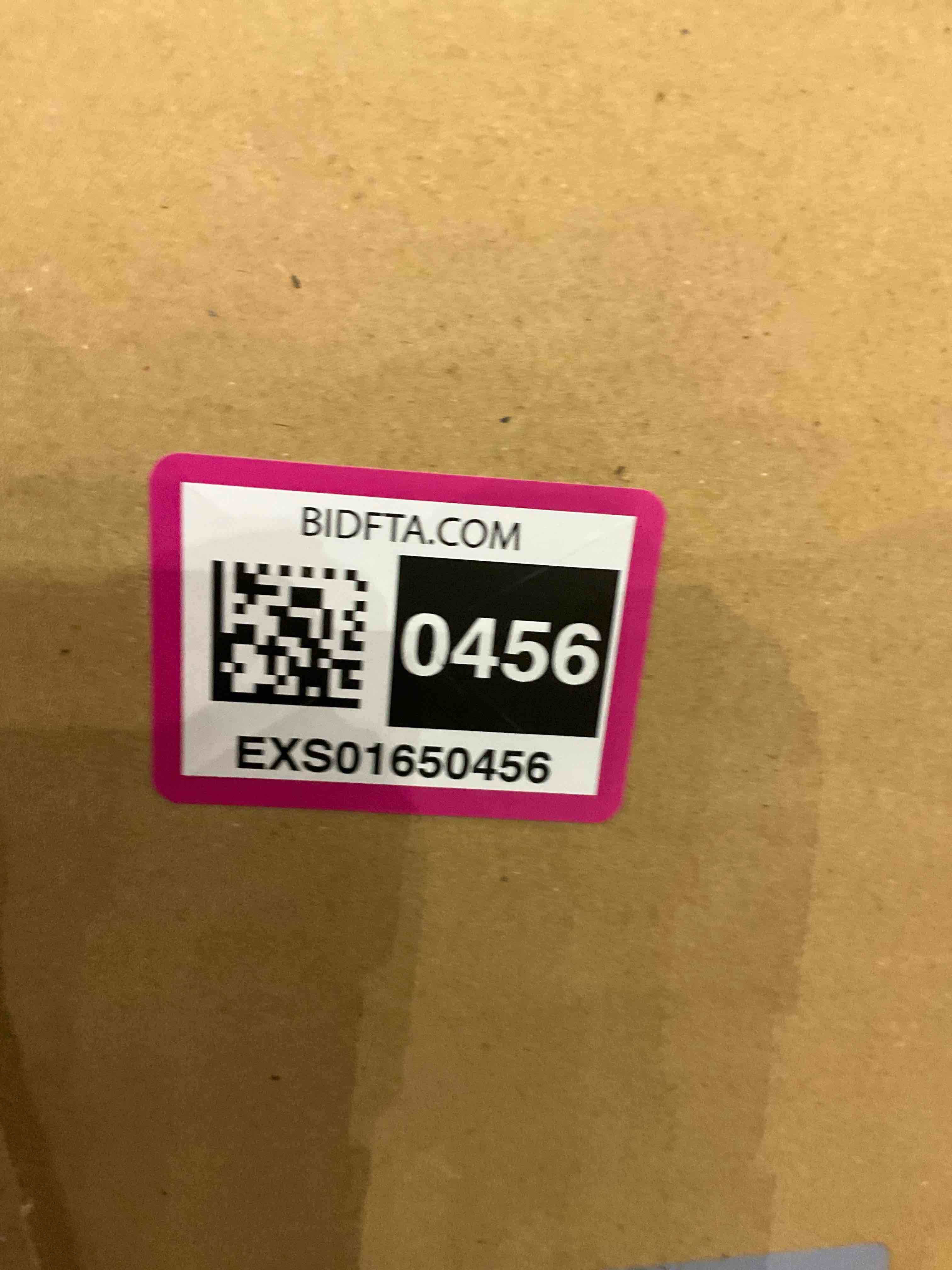 https://s3.amazonaws.com/lotting-images-prod/BargainHunt/EXS01650456_1722340288292.jpeg