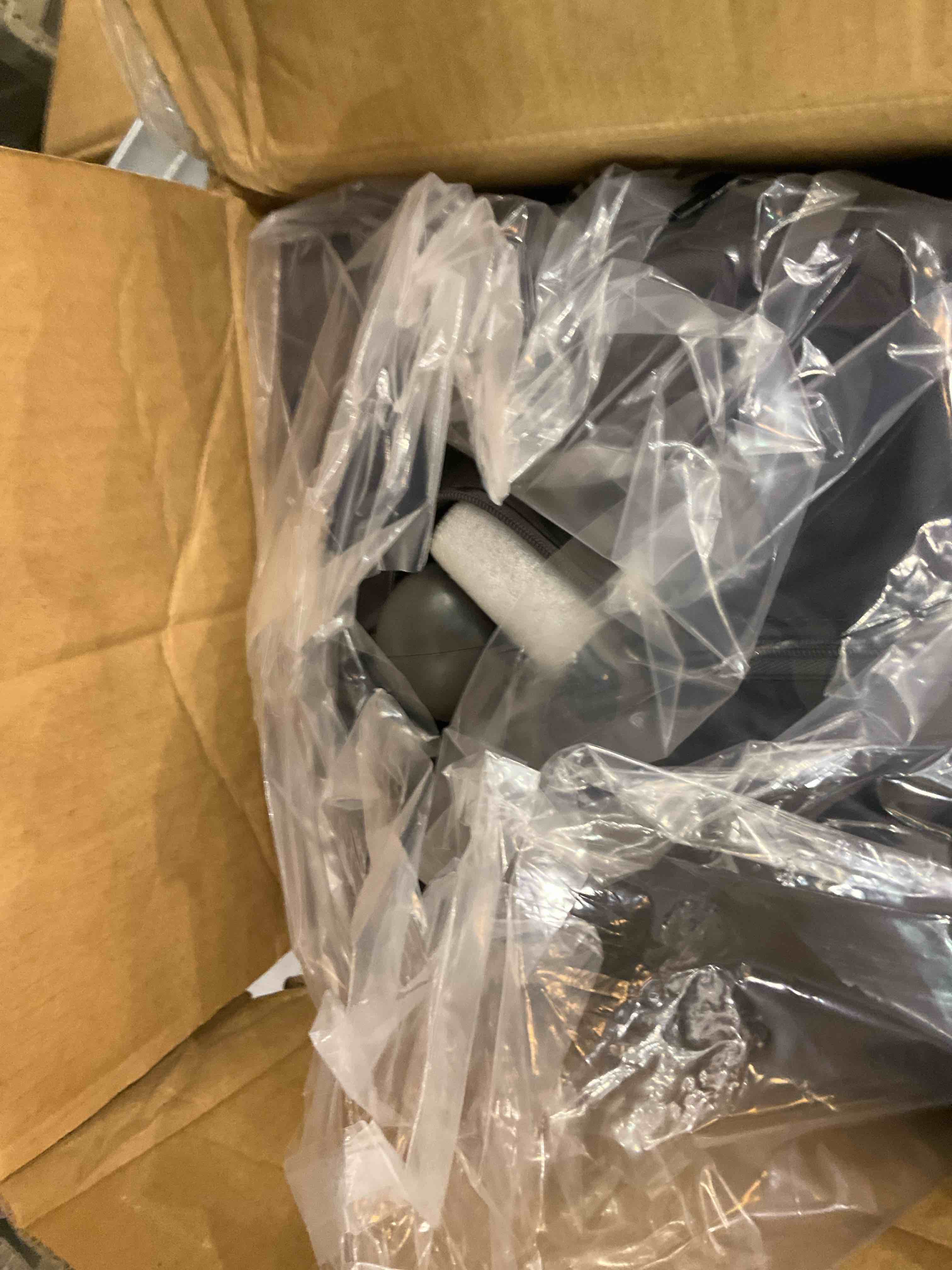 https://s3.amazonaws.com/lotting-images-prod/BargainHunt/EXS01650481_1722347938074.jpeg