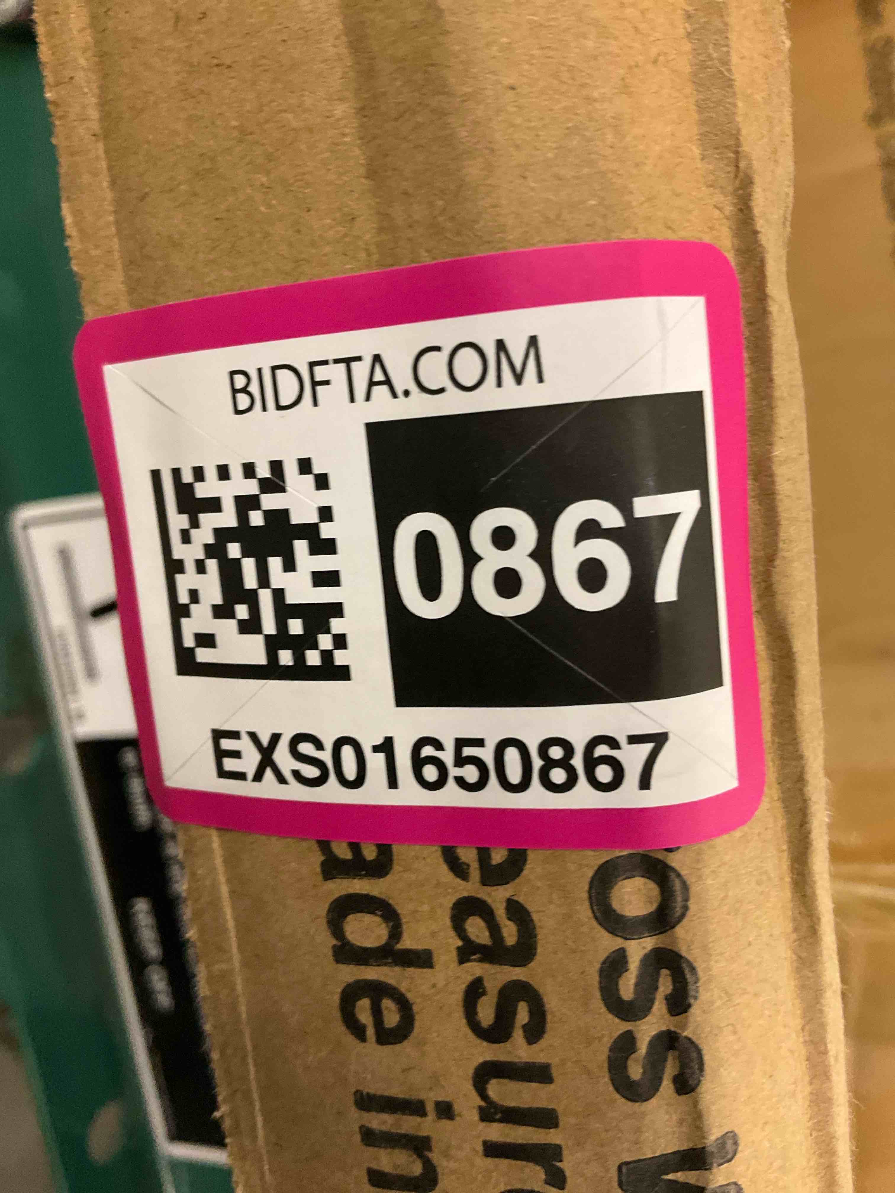 https://s3.amazonaws.com/lotting-images-prod/BargainHunt/EXS01650867_1720535428979.jpeg