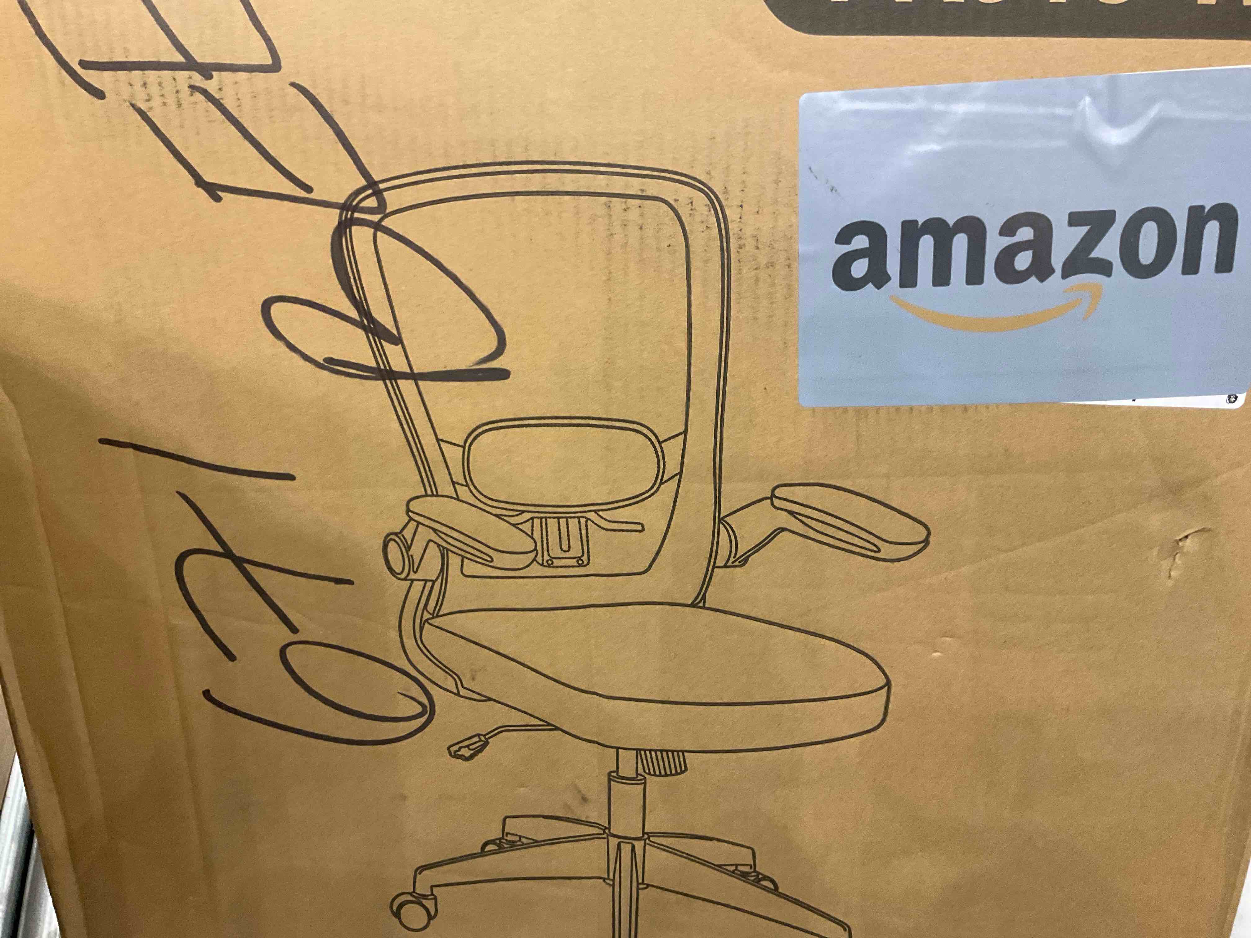 https://s3.amazonaws.com/lotting-images-prod/BargainHunt/EXS01651134_1721069384883.jpeg
