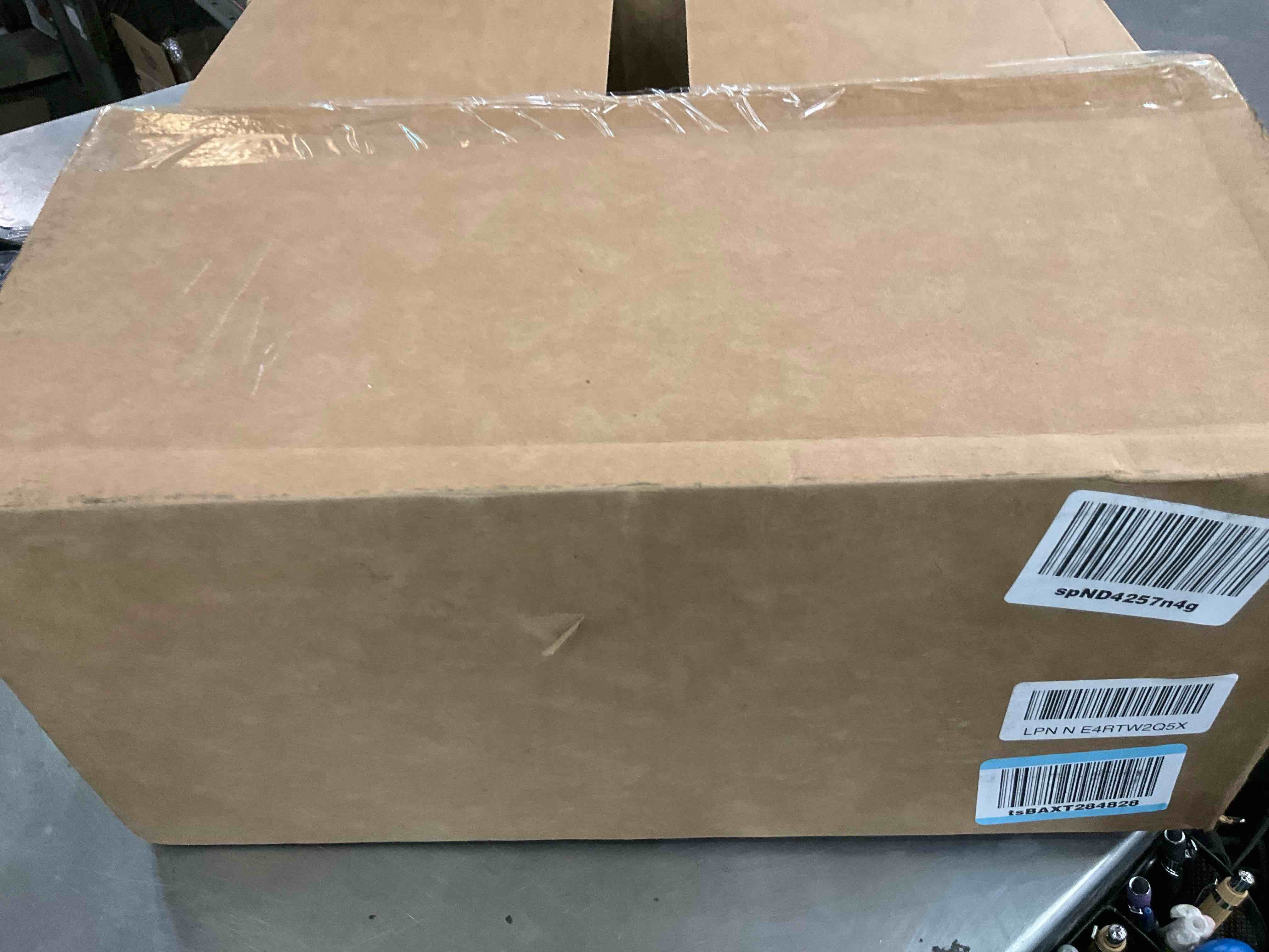https://s3.amazonaws.com/lotting-images-prod/BargainHunt/EXS01651137_1721069818525.jpeg