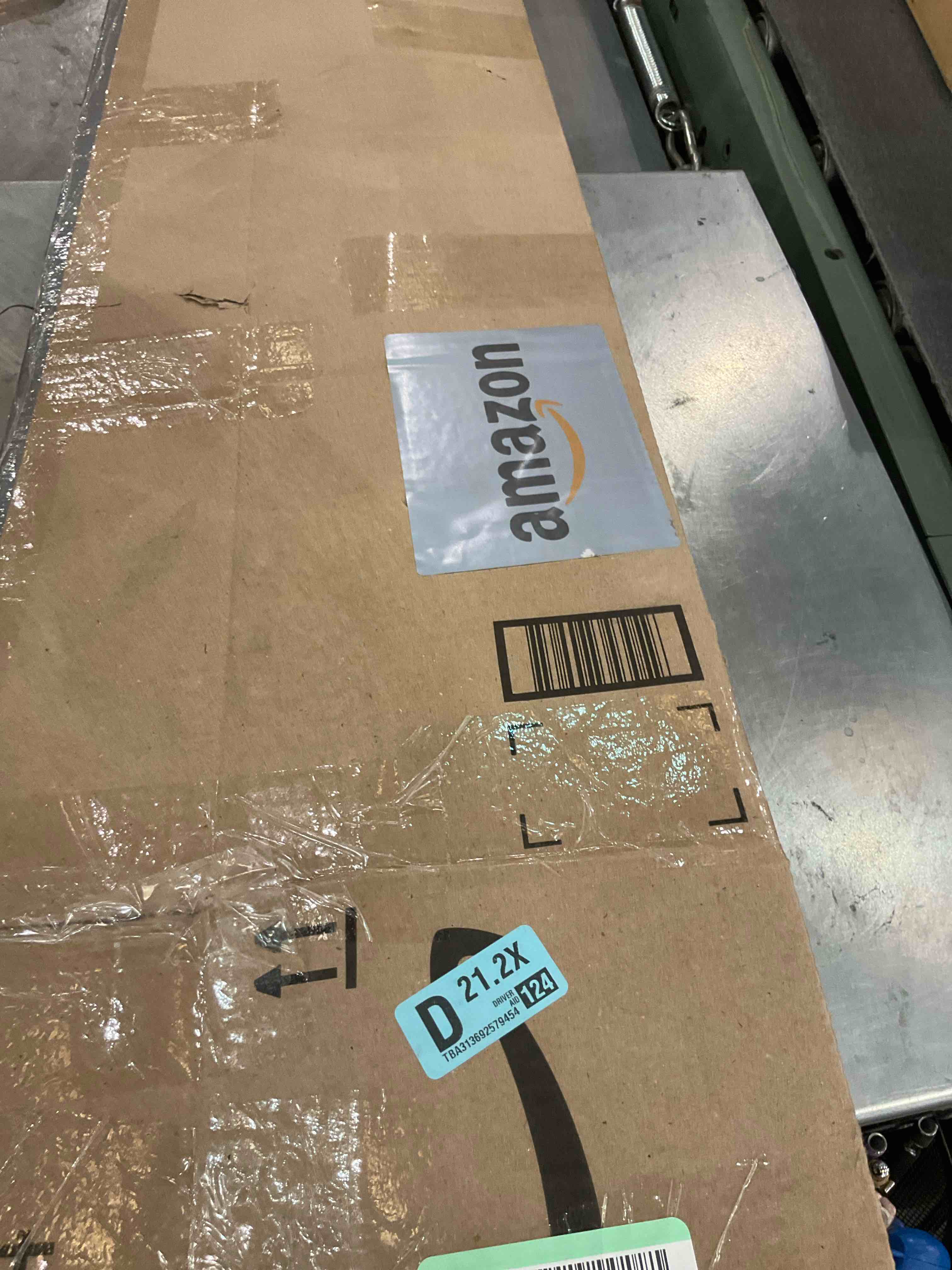https://s3.amazonaws.com/lotting-images-prod/BargainHunt/EXS01651239_1721151106083.jpeg