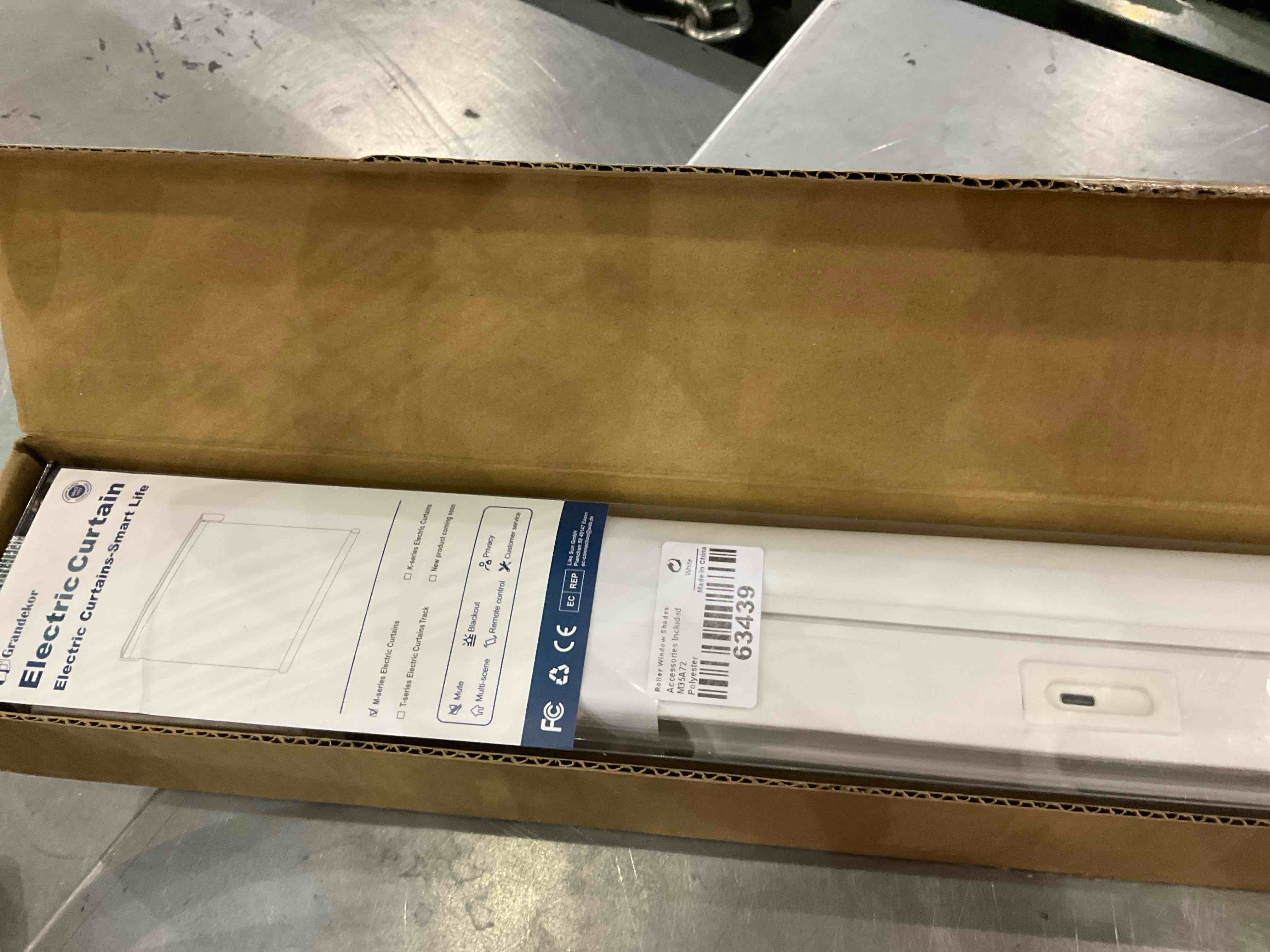 https://s3.amazonaws.com/lotting-images-prod/BargainHunt/EXS01651285_1721217325877.jpeg