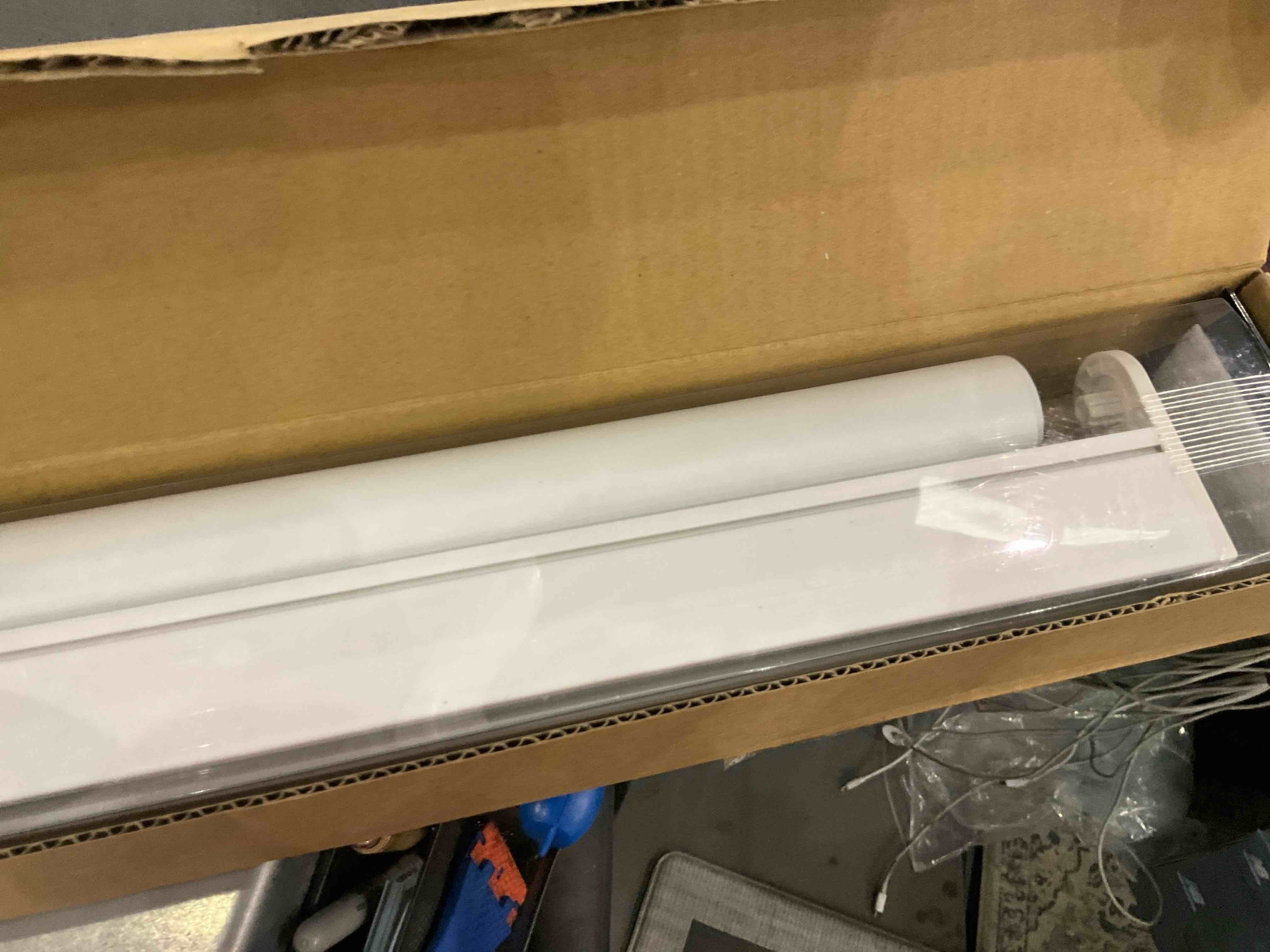 https://s3.amazonaws.com/lotting-images-prod/BargainHunt/EXS01651285_1721217330172.jpeg