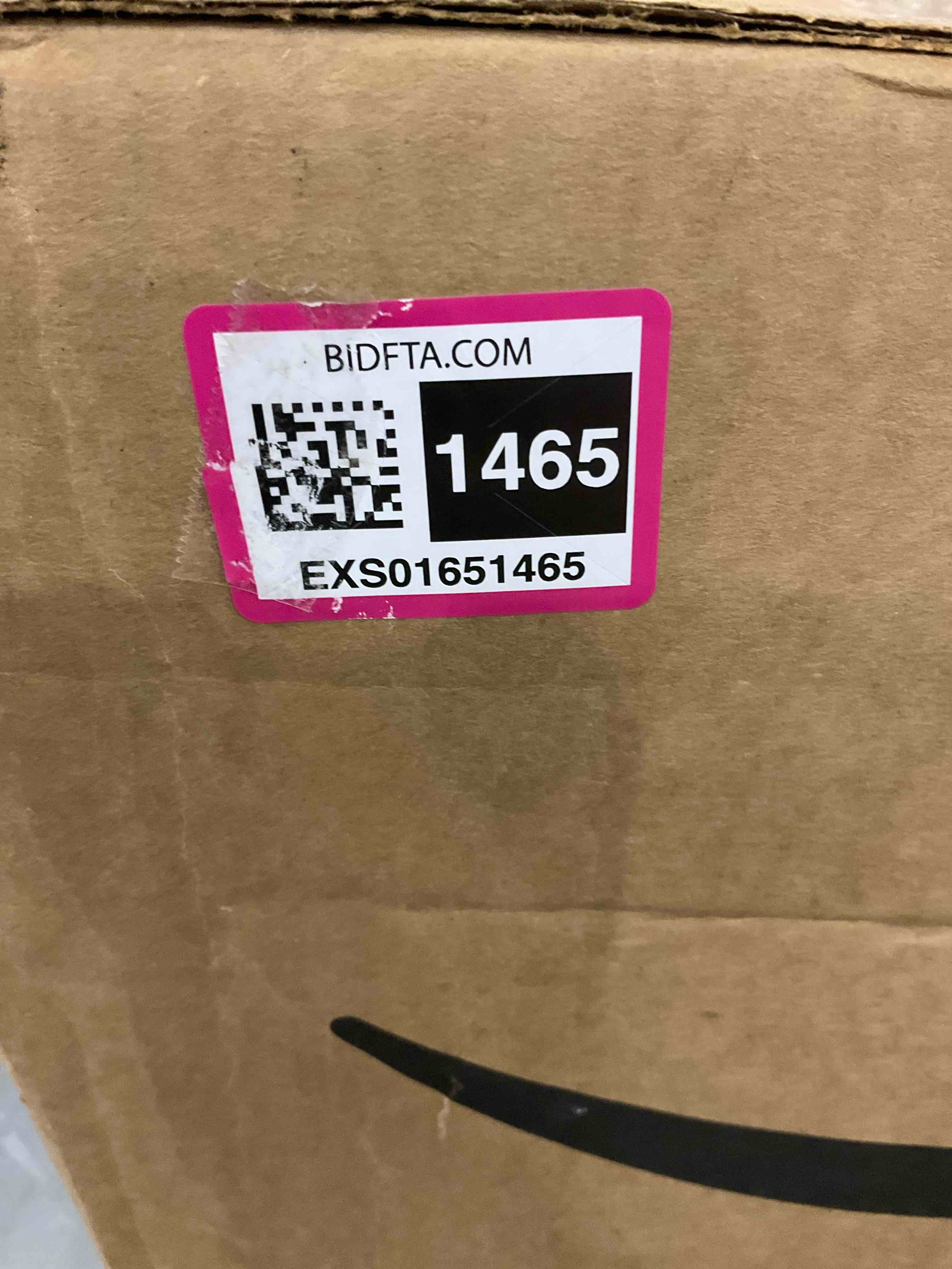https://s3.amazonaws.com/lotting-images-prod/BargainHunt/EXS01651465_1721655898279.jpeg