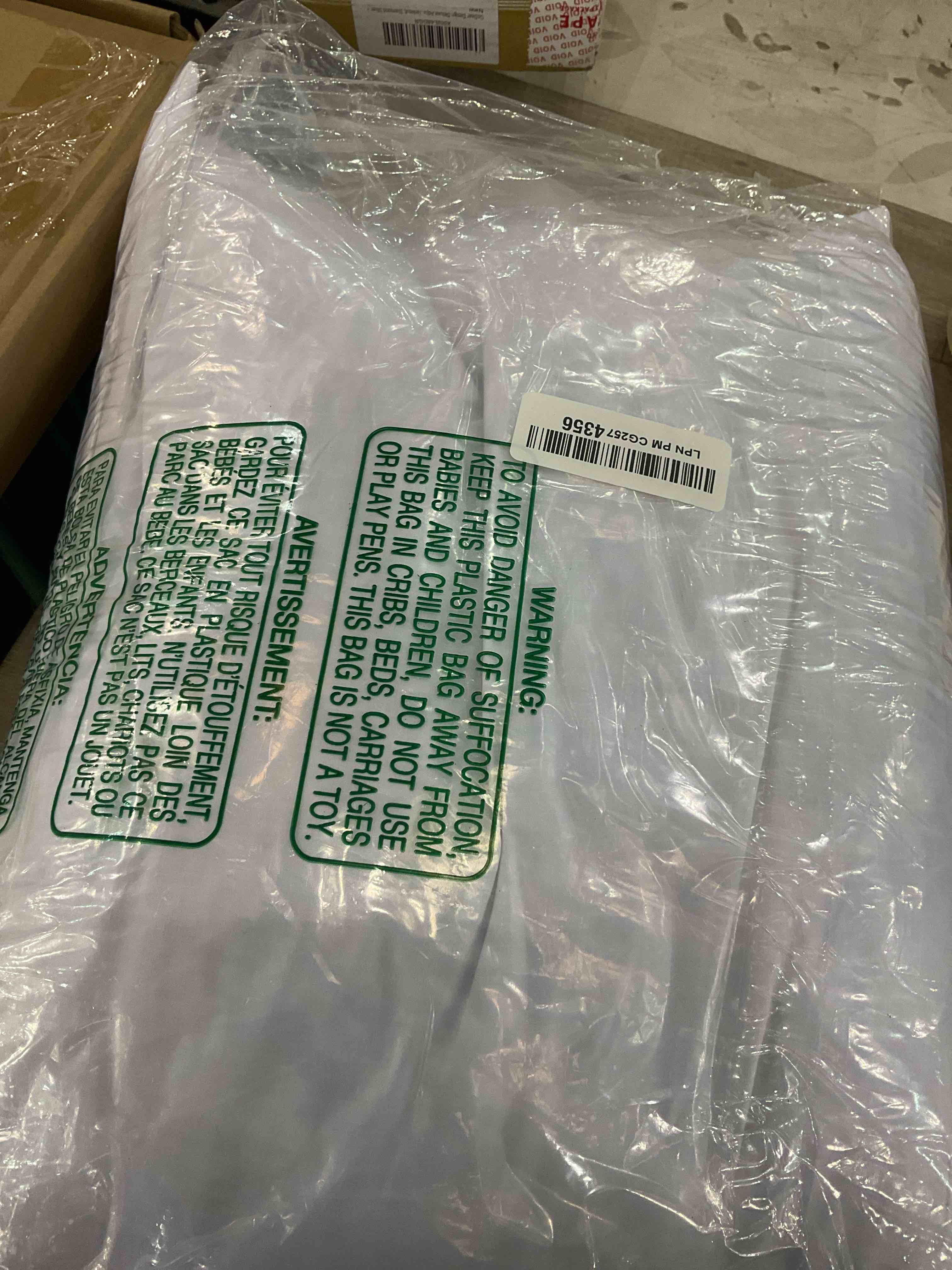 https://s3.amazonaws.com/lotting-images-prod/BargainHunt/EXS01652250_1719837349613.jpeg