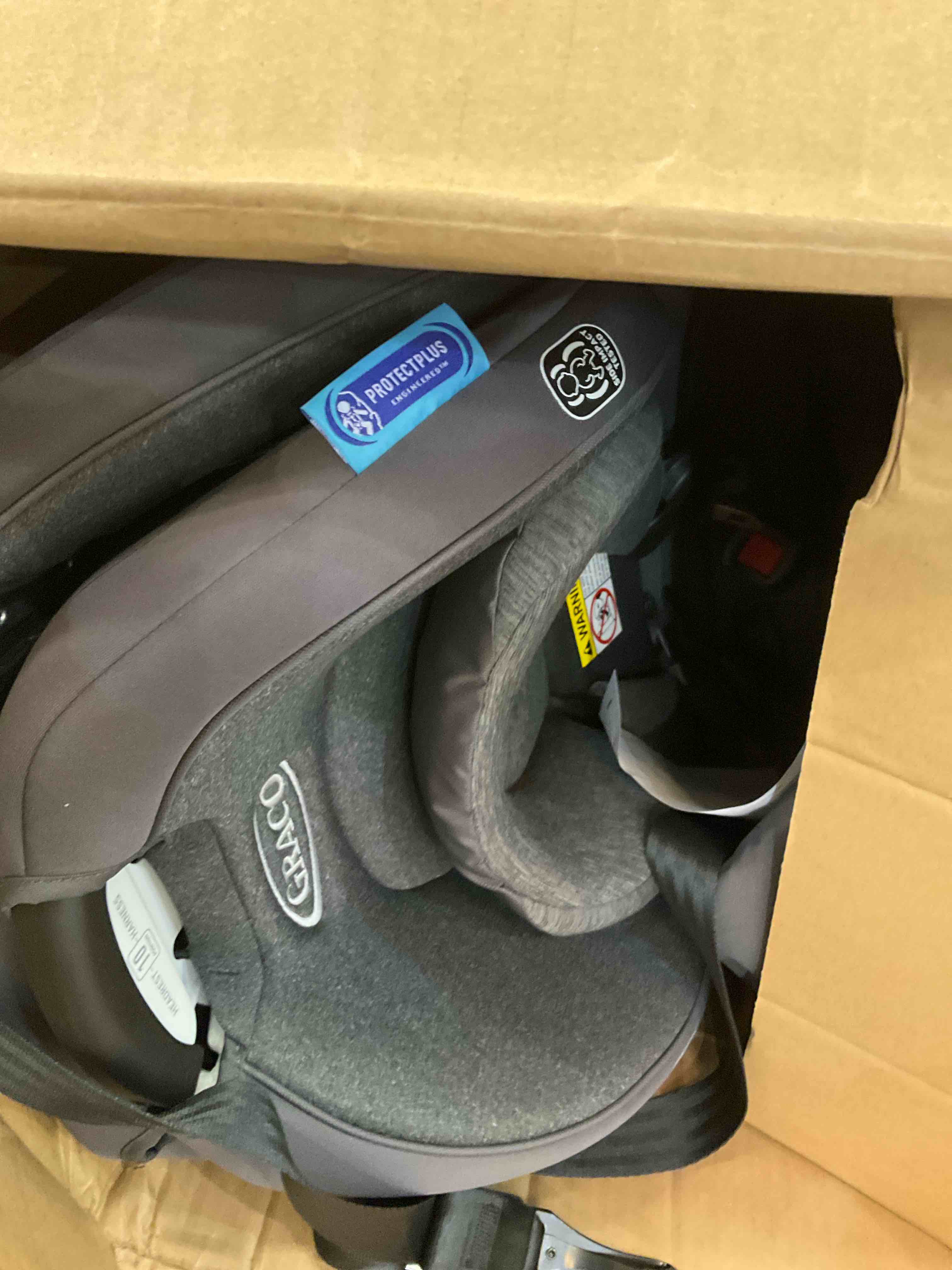 https://s3.amazonaws.com/lotting-images-prod/BargainHunt/EXS01652336_1719852655813.jpeg