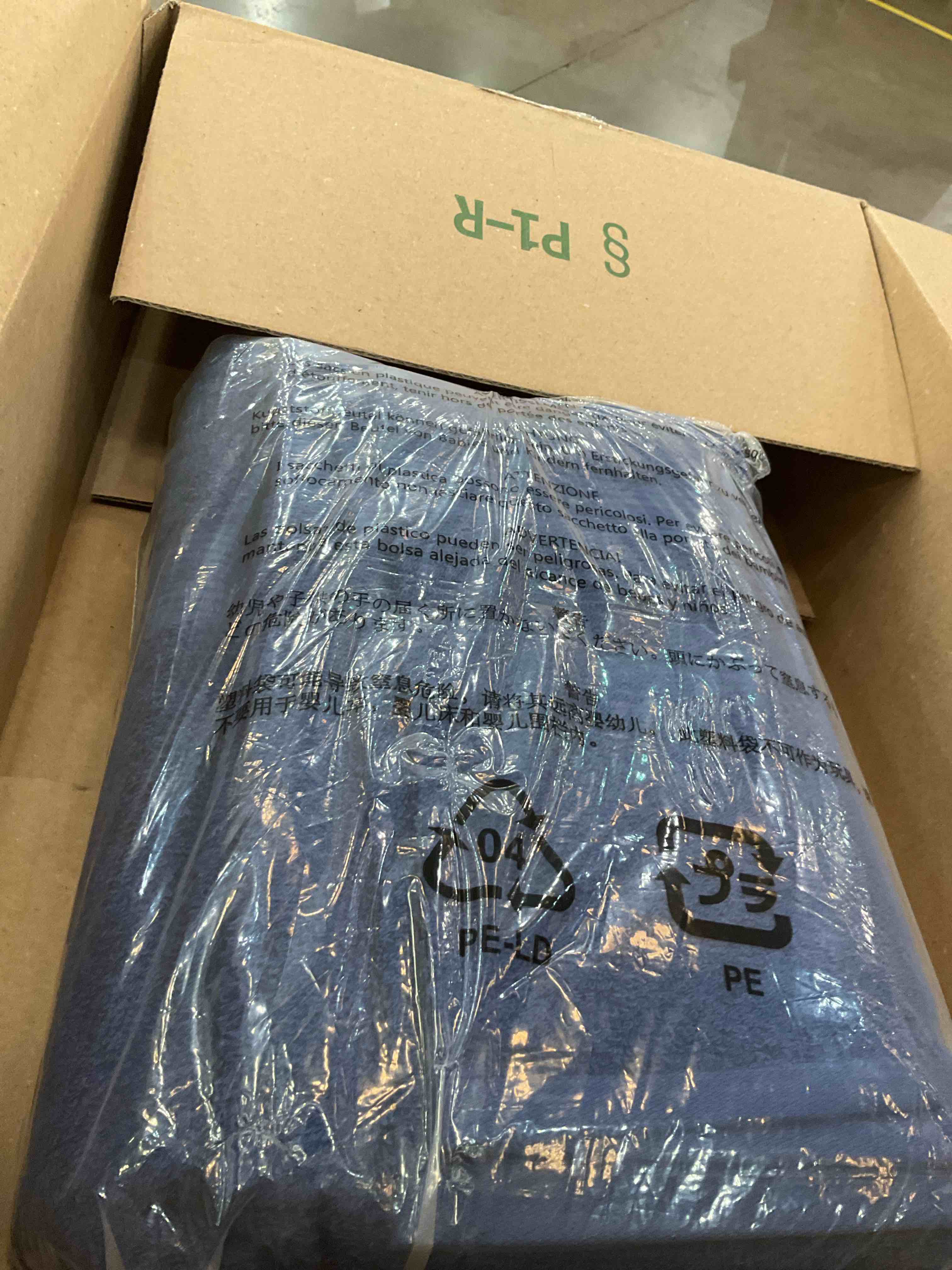 https://s3.amazonaws.com/lotting-images-prod/BargainHunt/EXS01652367_1719858270377.jpeg