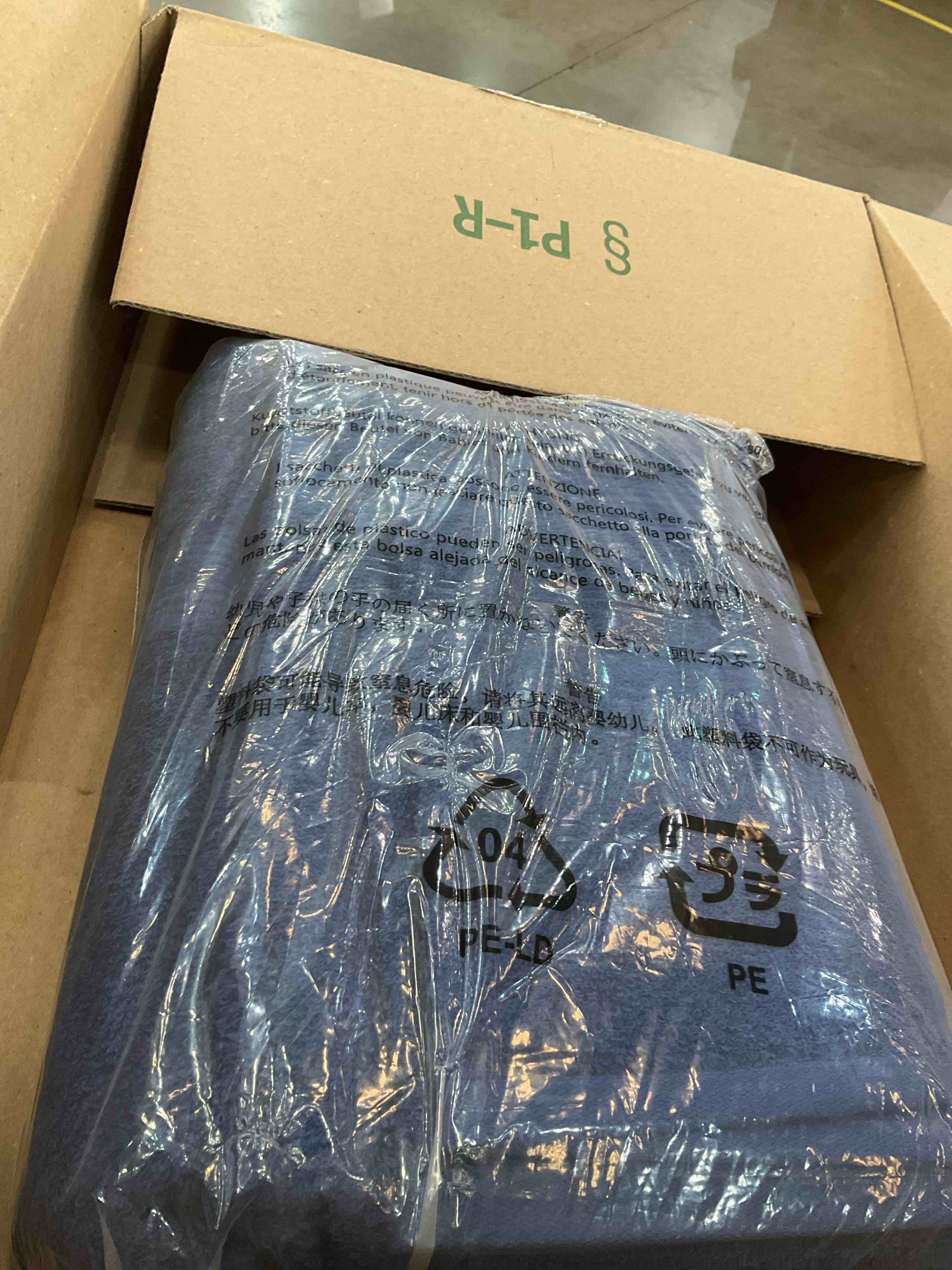 https://s3.amazonaws.com/lotting-images-prod/BargainHunt/EXS01652367_1719858271292.jpeg