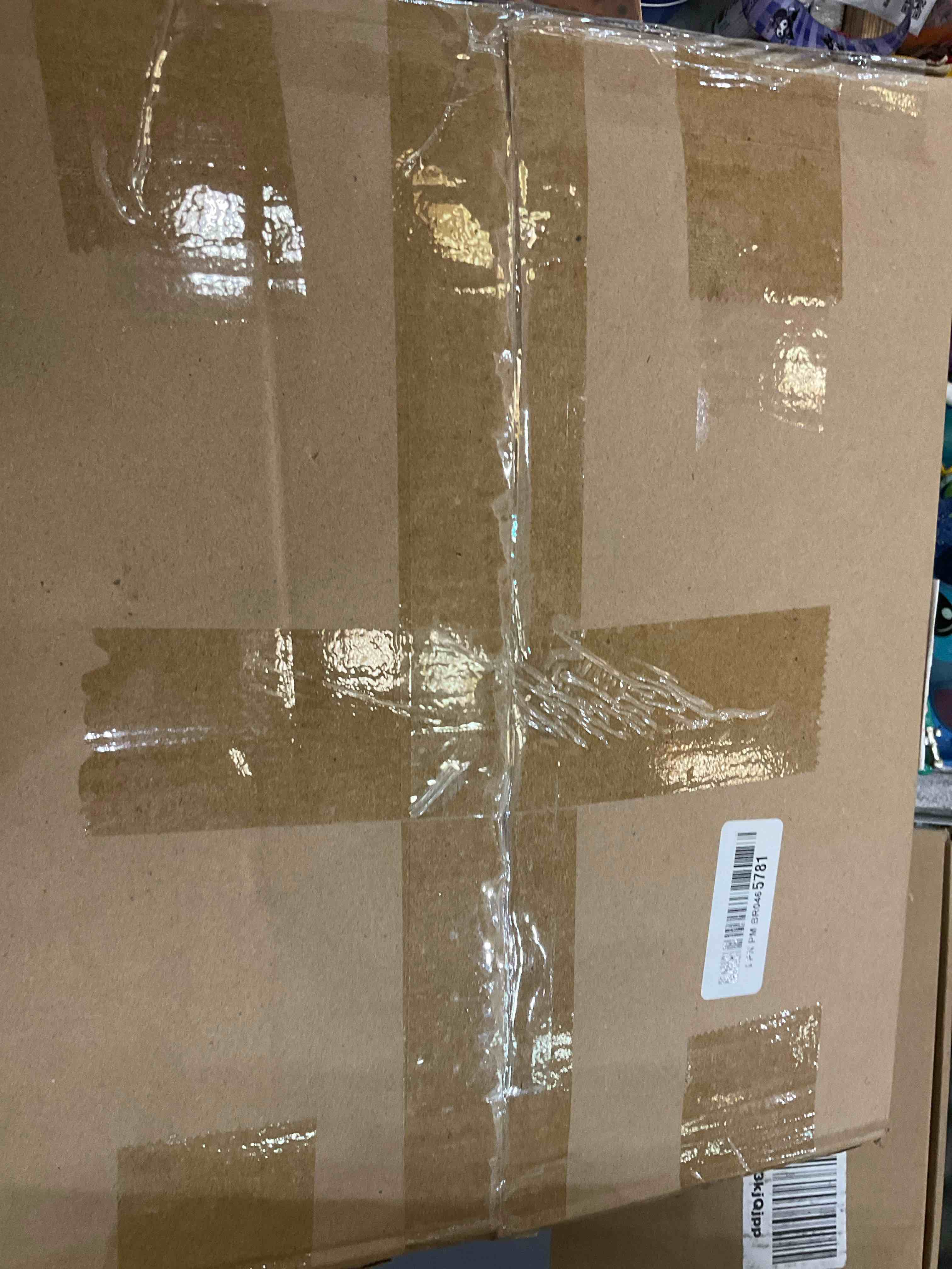 https://s3.amazonaws.com/lotting-images-prod/BargainHunt/EXS01652575_1719340332051.jpeg