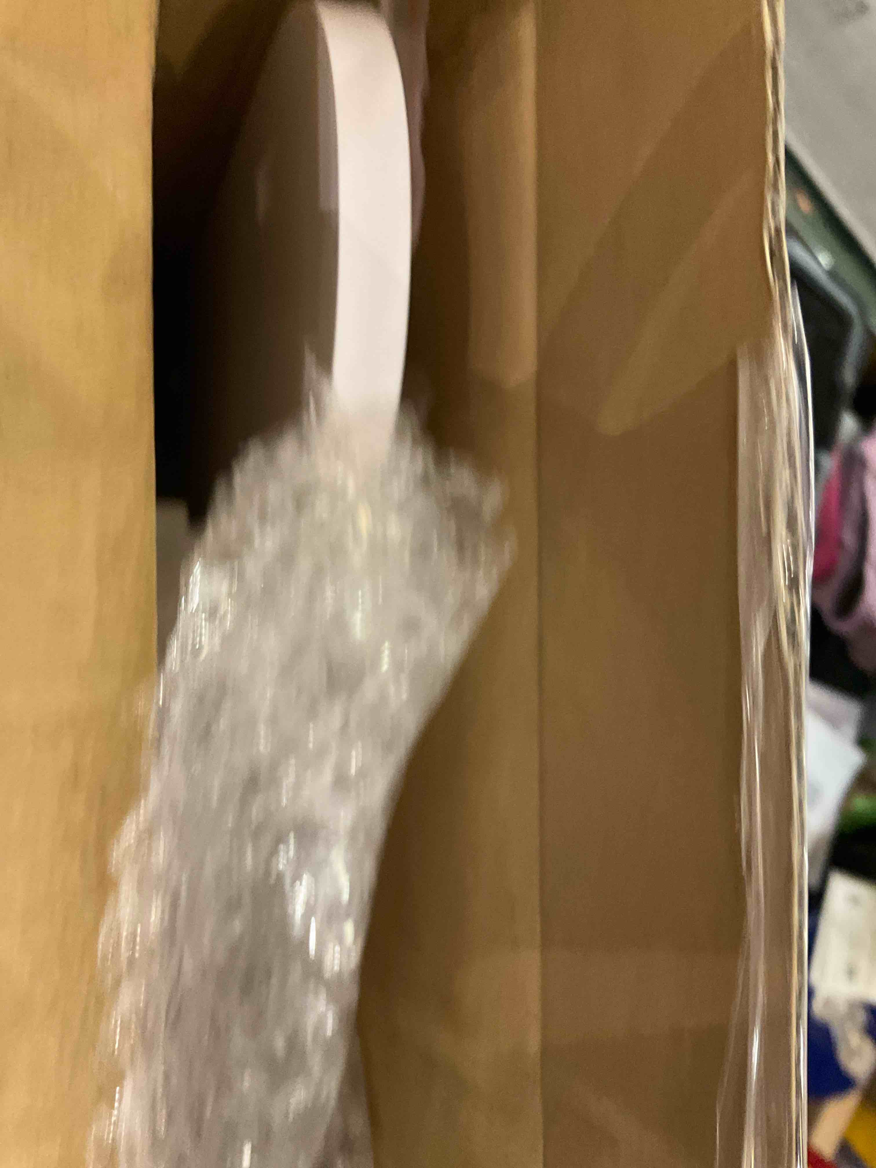 https://s3.amazonaws.com/lotting-images-prod/BargainHunt/EXS01652821_1719582845770.jpeg