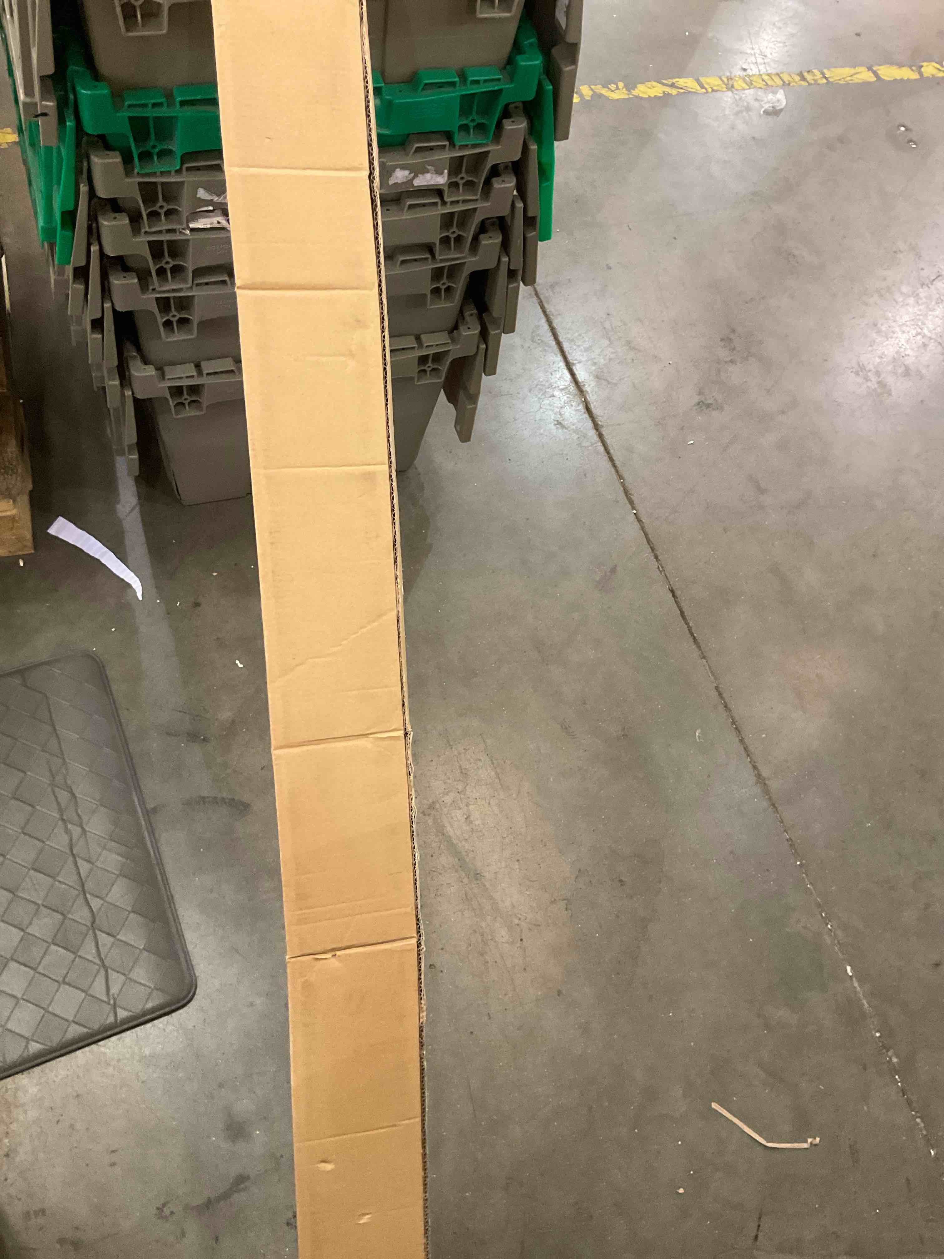 https://s3.amazonaws.com/lotting-images-prod/BargainHunt/EXS01653012_1720450555848.jpeg