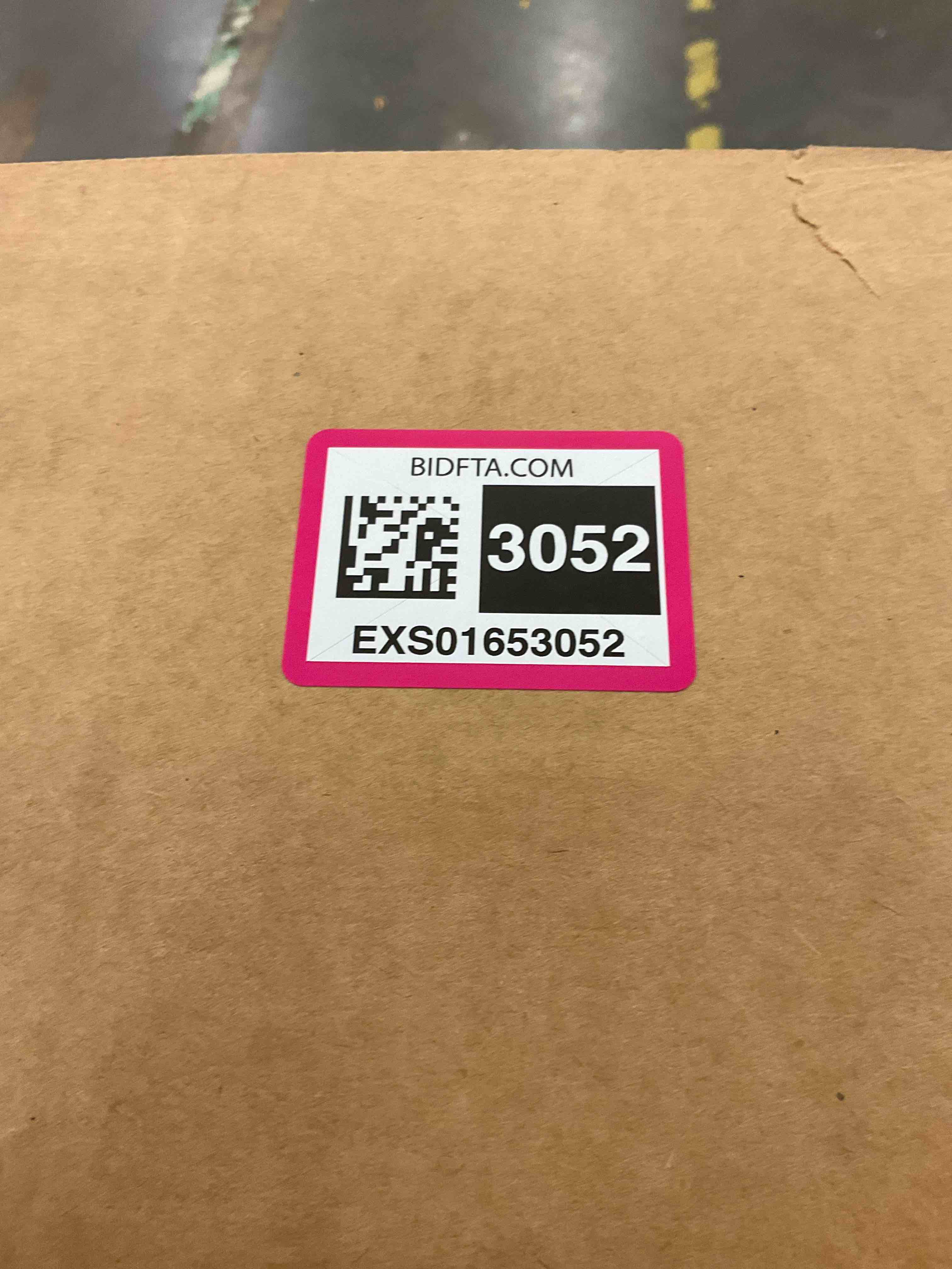 https://s3.amazonaws.com/lotting-images-prod/BargainHunt/EXS01653052_1720457666166.jpeg