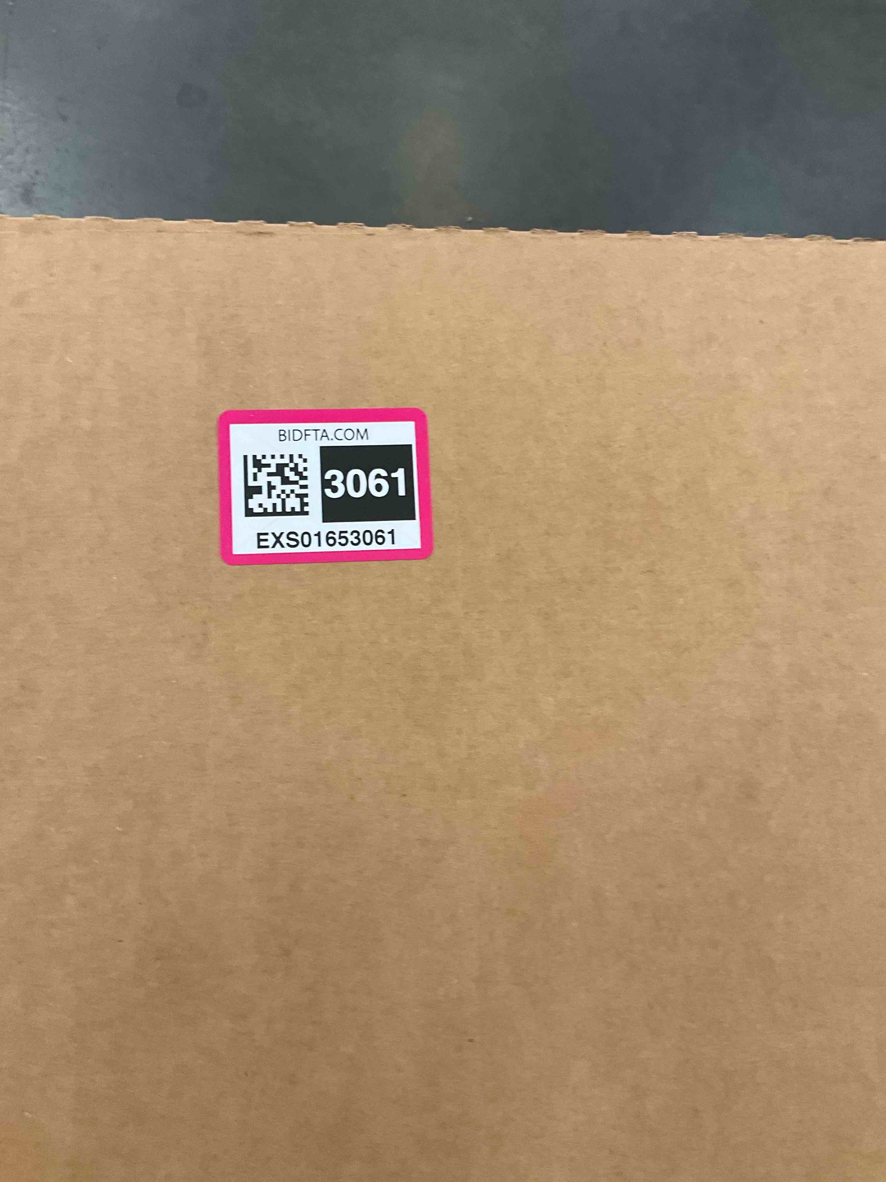 https://s3.amazonaws.com/lotting-images-prod/BargainHunt/EXS01653061_1720459675056.jpeg