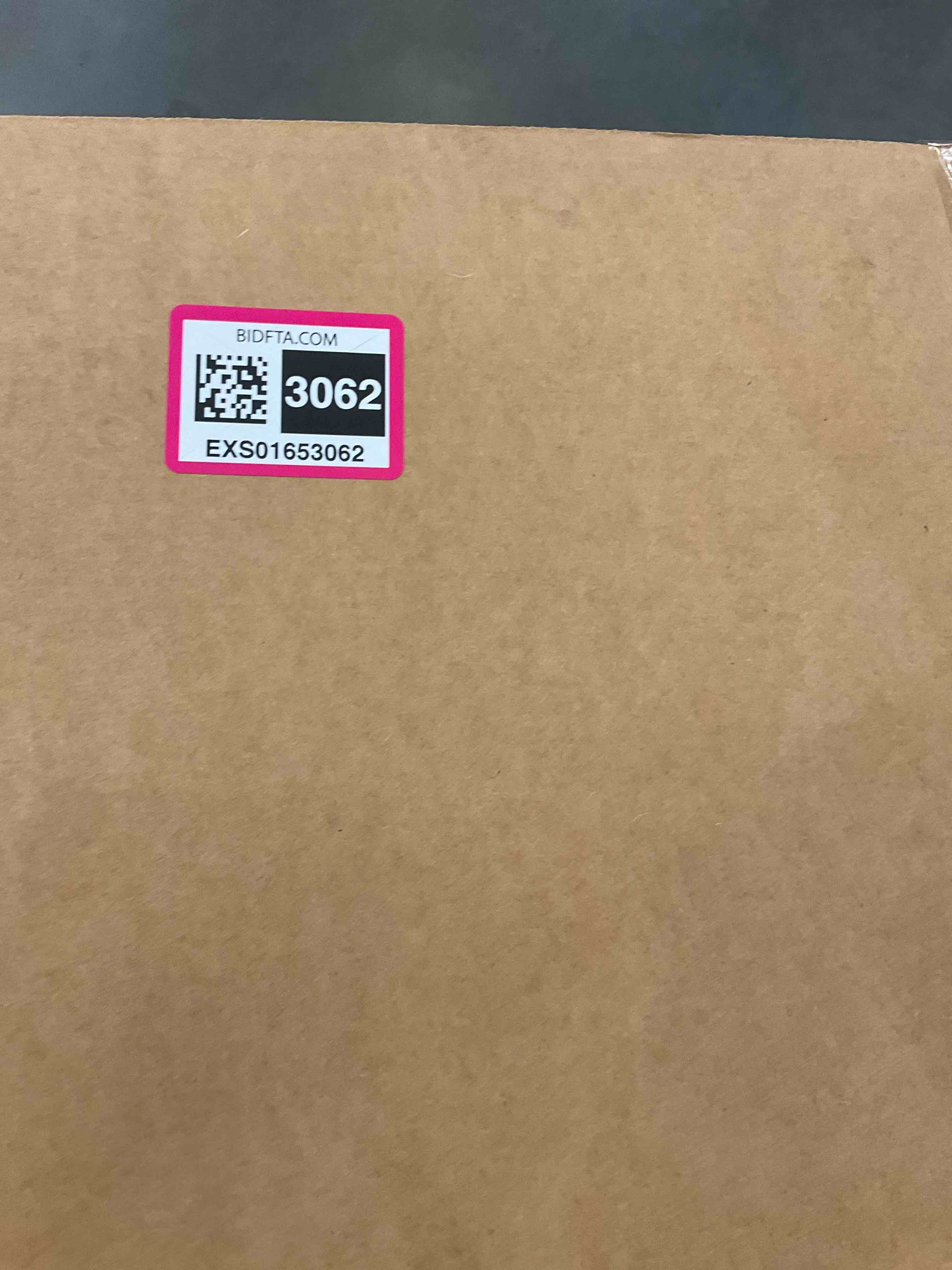 https://s3.amazonaws.com/lotting-images-prod/BargainHunt/EXS01653062_1720459802779.jpeg
